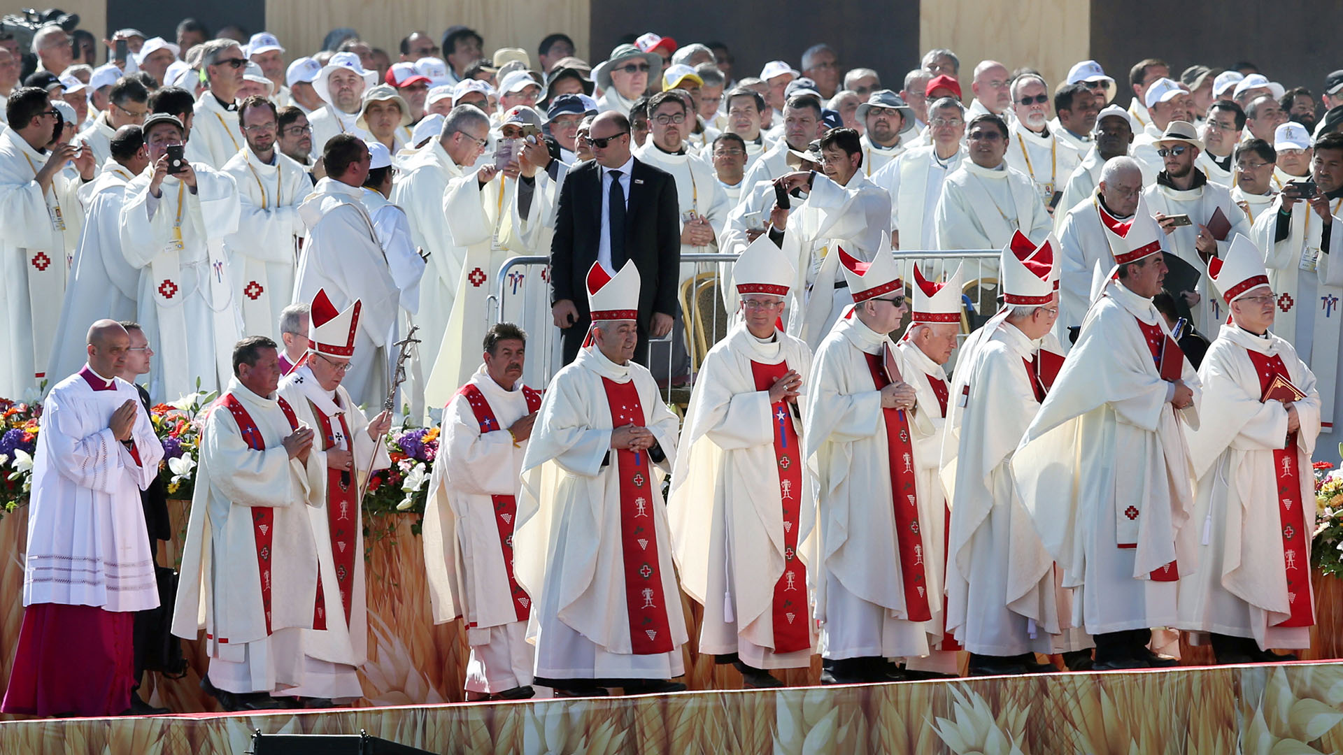 “La unidad pedida por Jesús reconoce lo que cada pueblo está destinado a aportar en esta bendita tierra”, expresó el Papa (Reuters)
