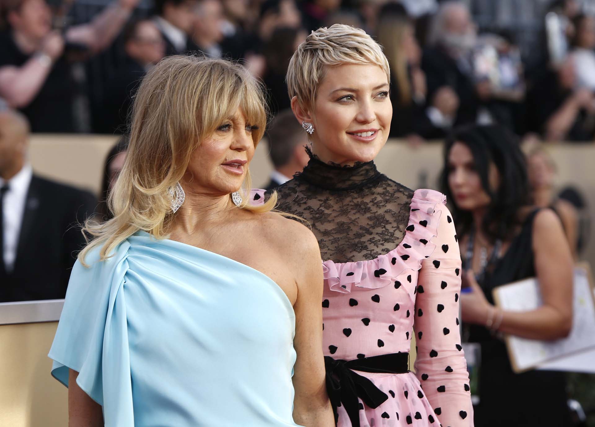 Goldie Hawn y Kate Hudson (REUTERS/Monica Almeida)