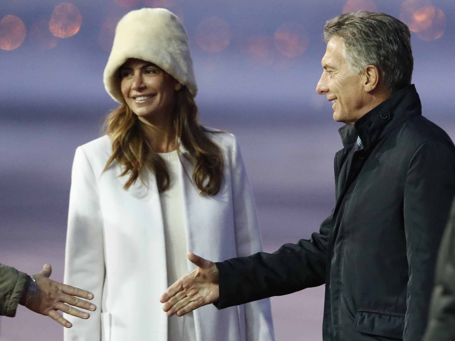 Mauricio Macri y Juliana Awada al llegar al aeropuerto de Moscú