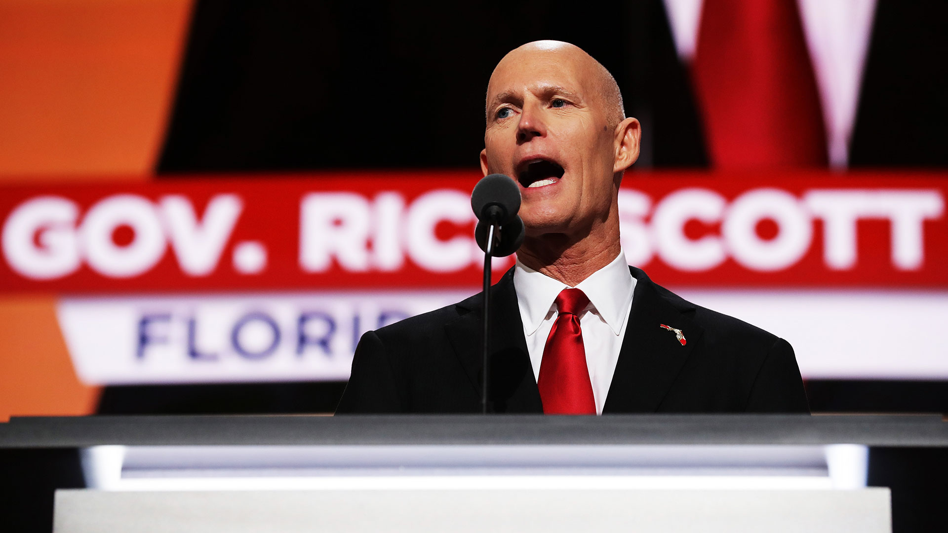 Rick Scott ratificó su apoyo a medidas que sirvan para “acabar” con el “régimen” de Maduro en una reunión con miembros de la comunidad venezolana celebrada en Miami Lakes, Florida (Getty)