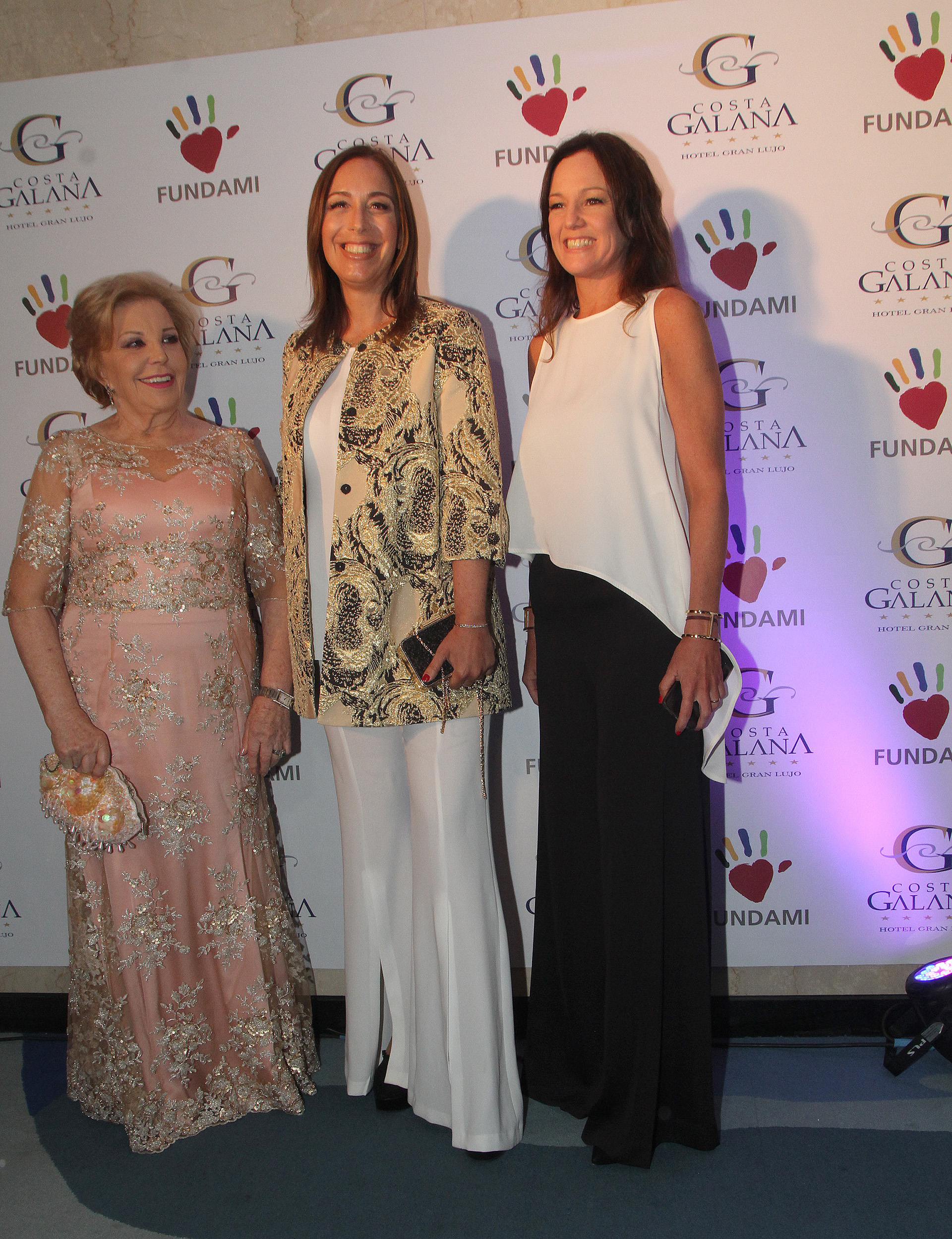 María del Carmen Álvarez Argüelles, María Eugenia Vidal y Carolina Stanley