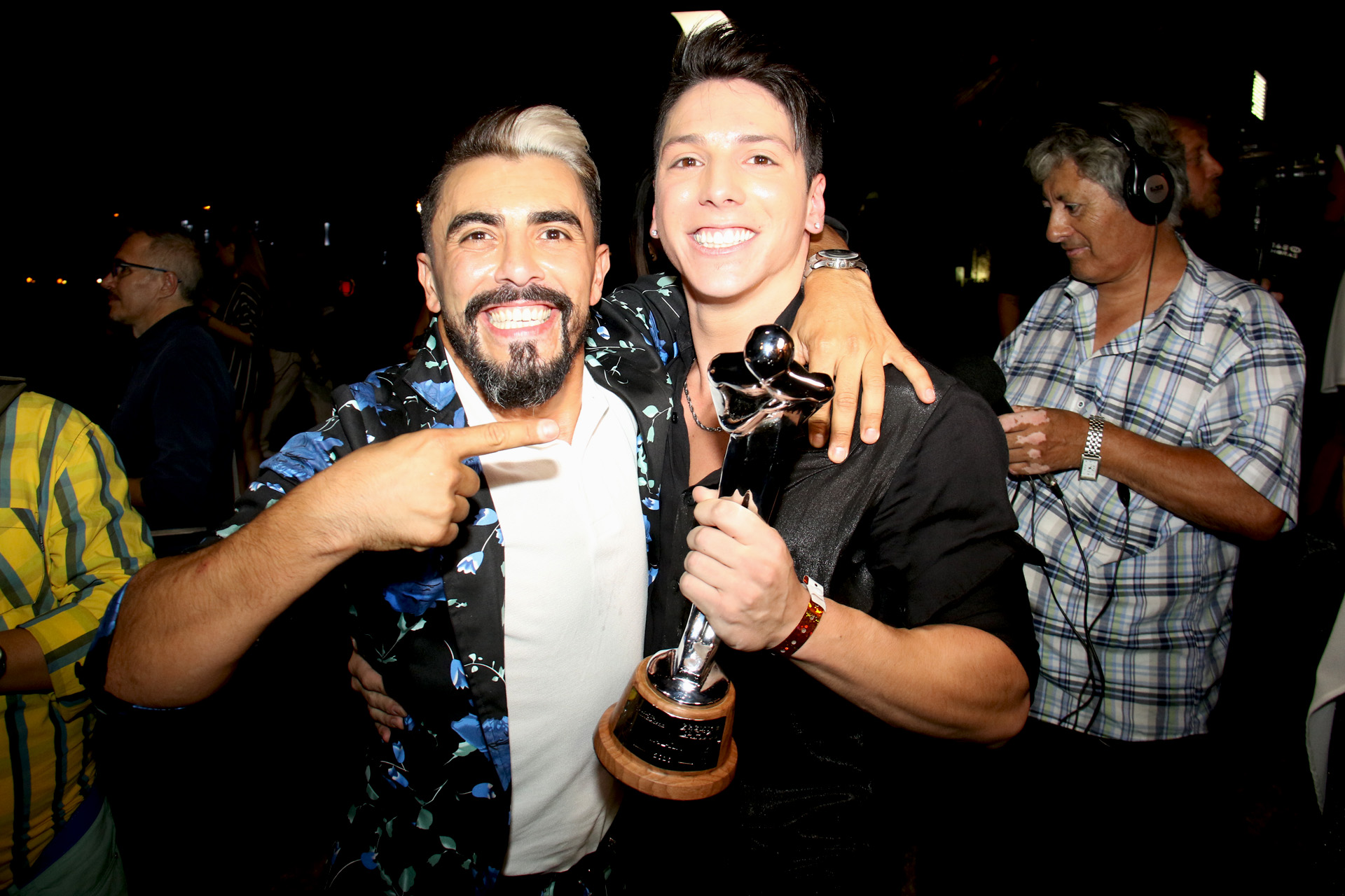 Agustín Reyero, Mejor Bailarín por su trabajo en Explosivos y Fernando Bertona