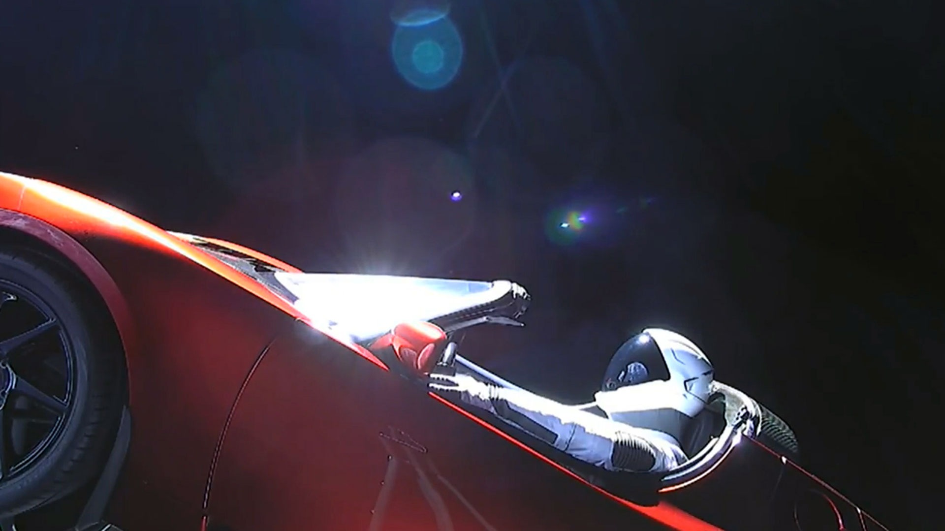 El Falcon Heavy dejó en óribta el Tesla Roadster de Elon Musk