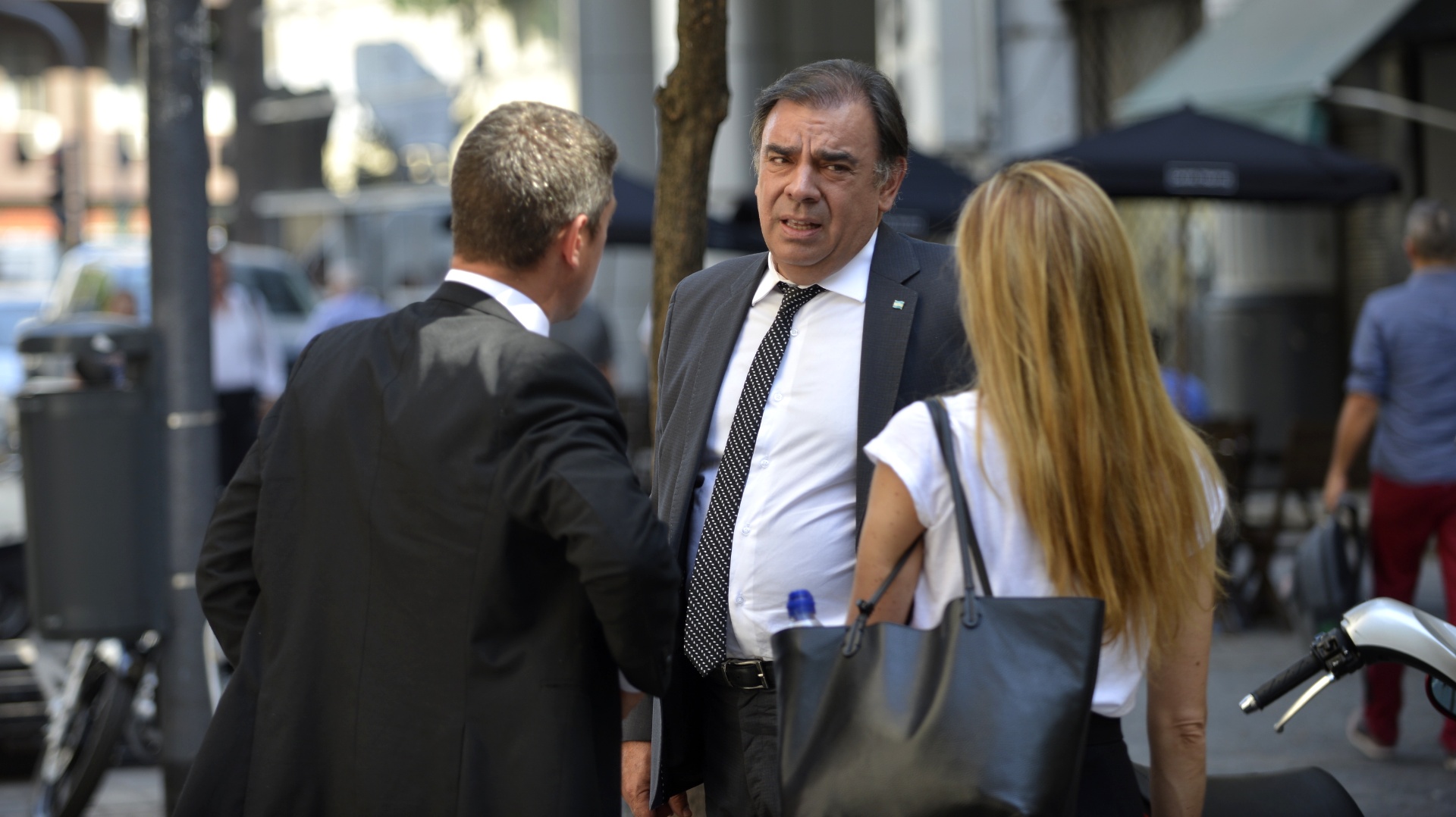Luis Otero, conductor del noticiero de Canal 13