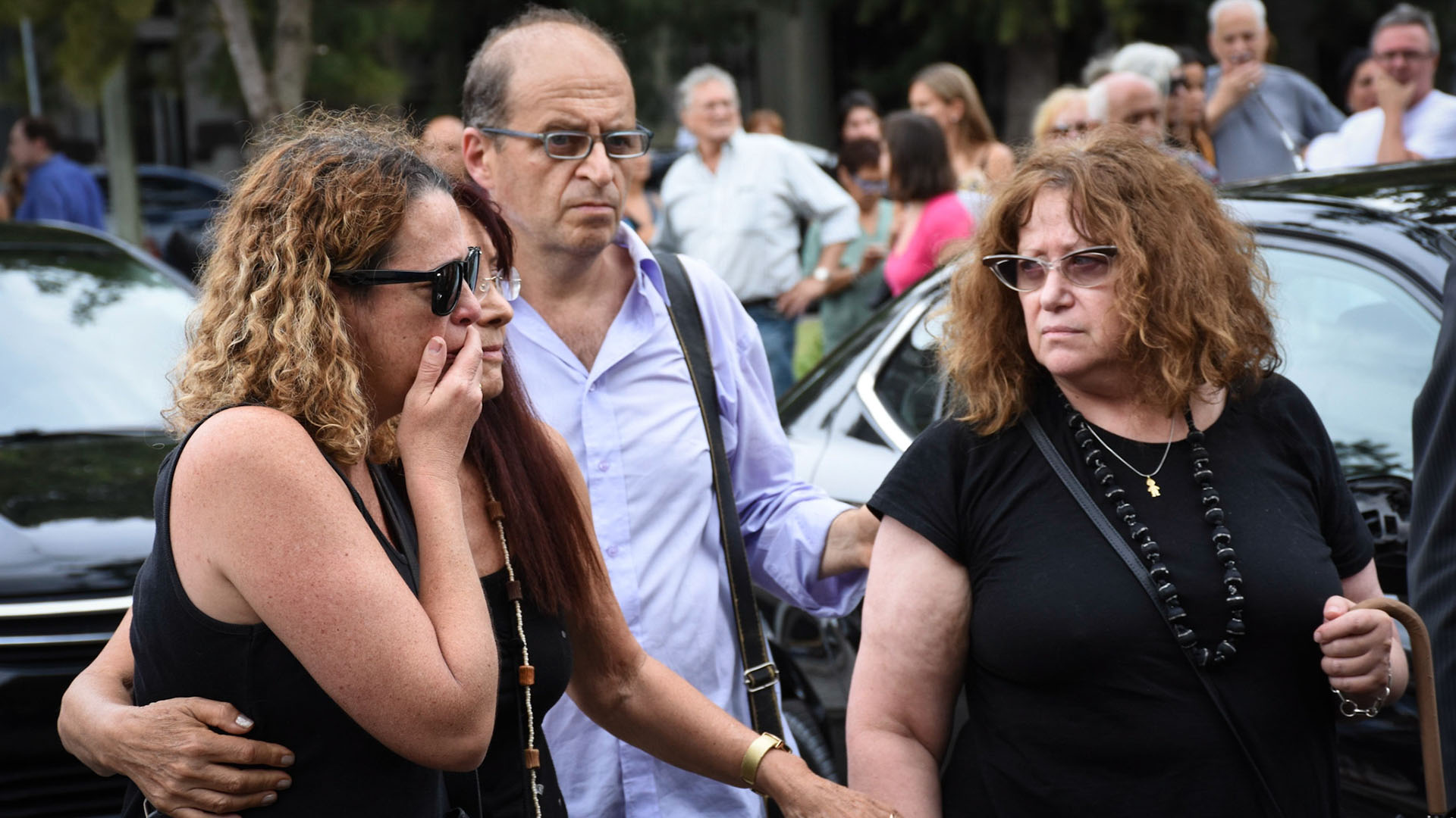 El llanto de Solange Pérez Volpin, hermana de Débora