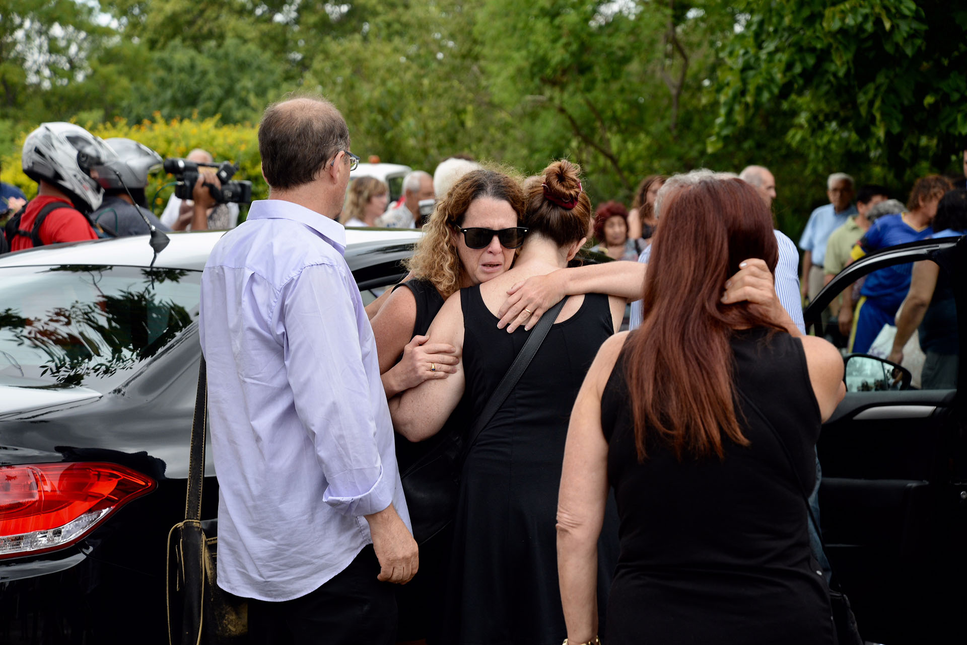 Solange Pérez Volpin, hermana de Débora