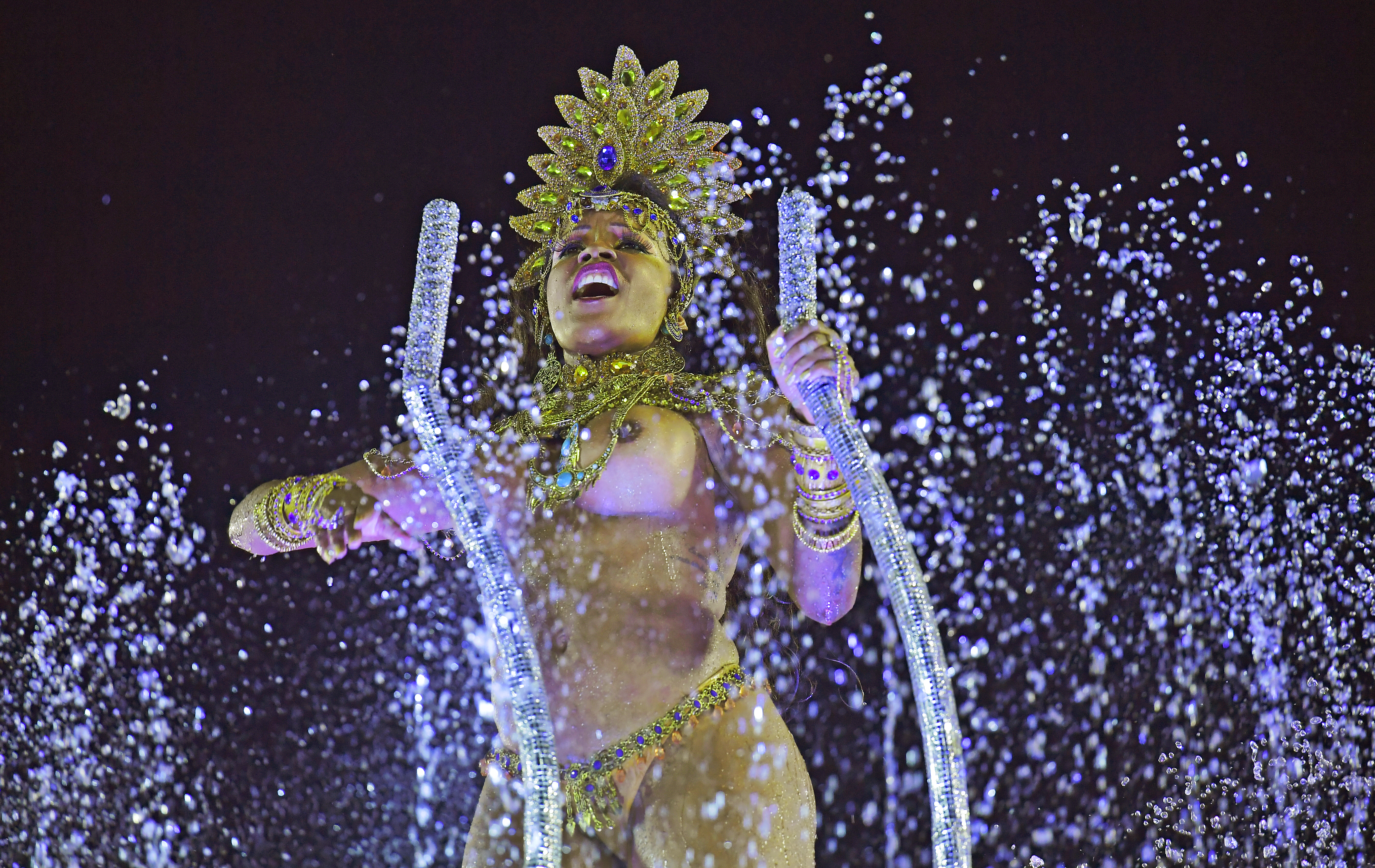 (AFP PHOTO / Carl DE SOUZA)