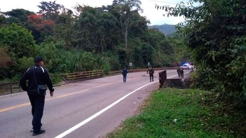 Las guerrillas del ELN y las disidencias de las FARC están contratando venezolanos que llegan a Colombia desesperados por la crisis en su país4f