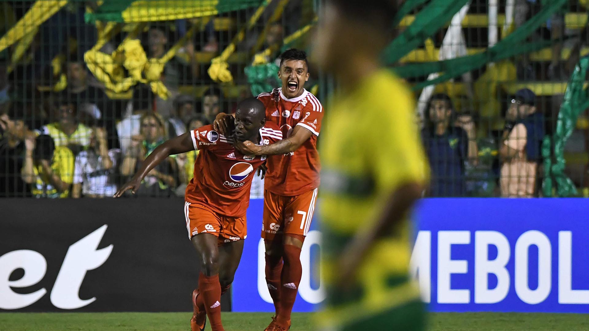 Defensa y Justicia enfrentó a América de Cali por la primera ronda de la Copa Sudamericana en el estadio (Télam)