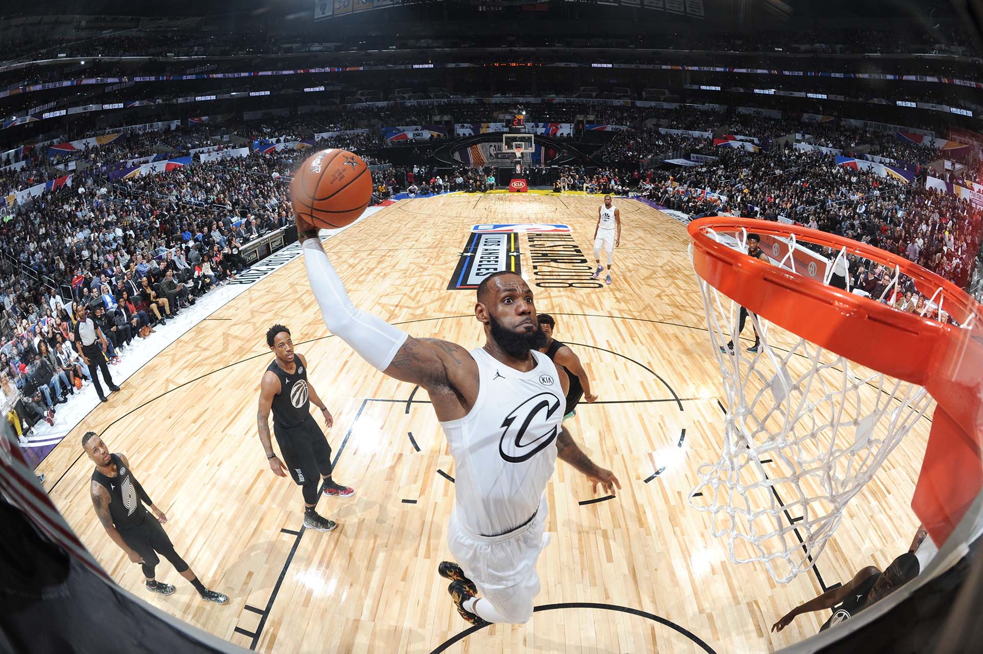 LeBron James, la figura del partido