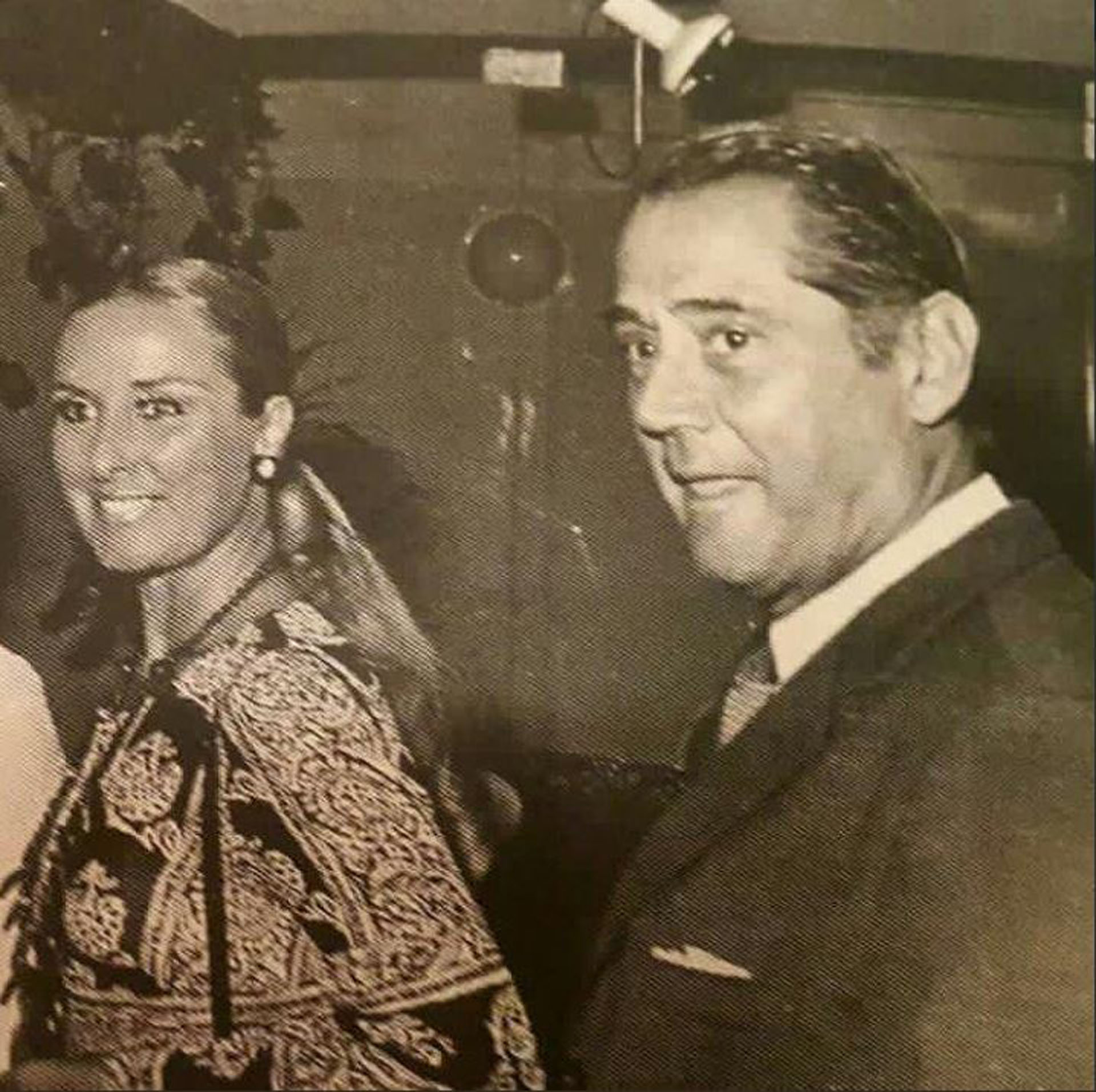 En la Galería Kromos con Daniel Tinayre, en la década del 60