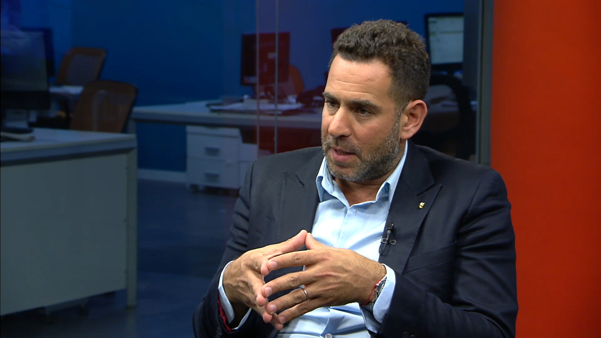 Grodzki, CEO de Bitfarms, en el estudio de Infobae