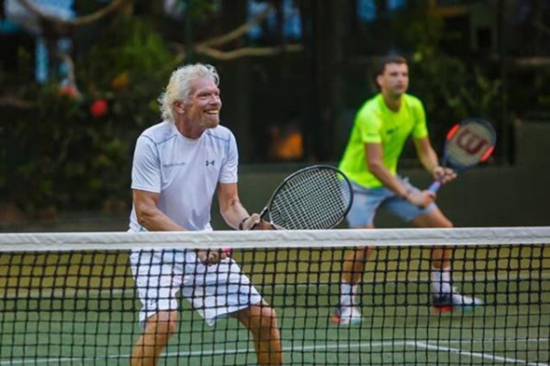 Se conoce que el CEO de Virgin domina el tenis, ha competido en maratones, triatlones e incluso ha logrado escalar el pico de la montaña más alta de Europa occidental, el Mont Blanc (Instagram)