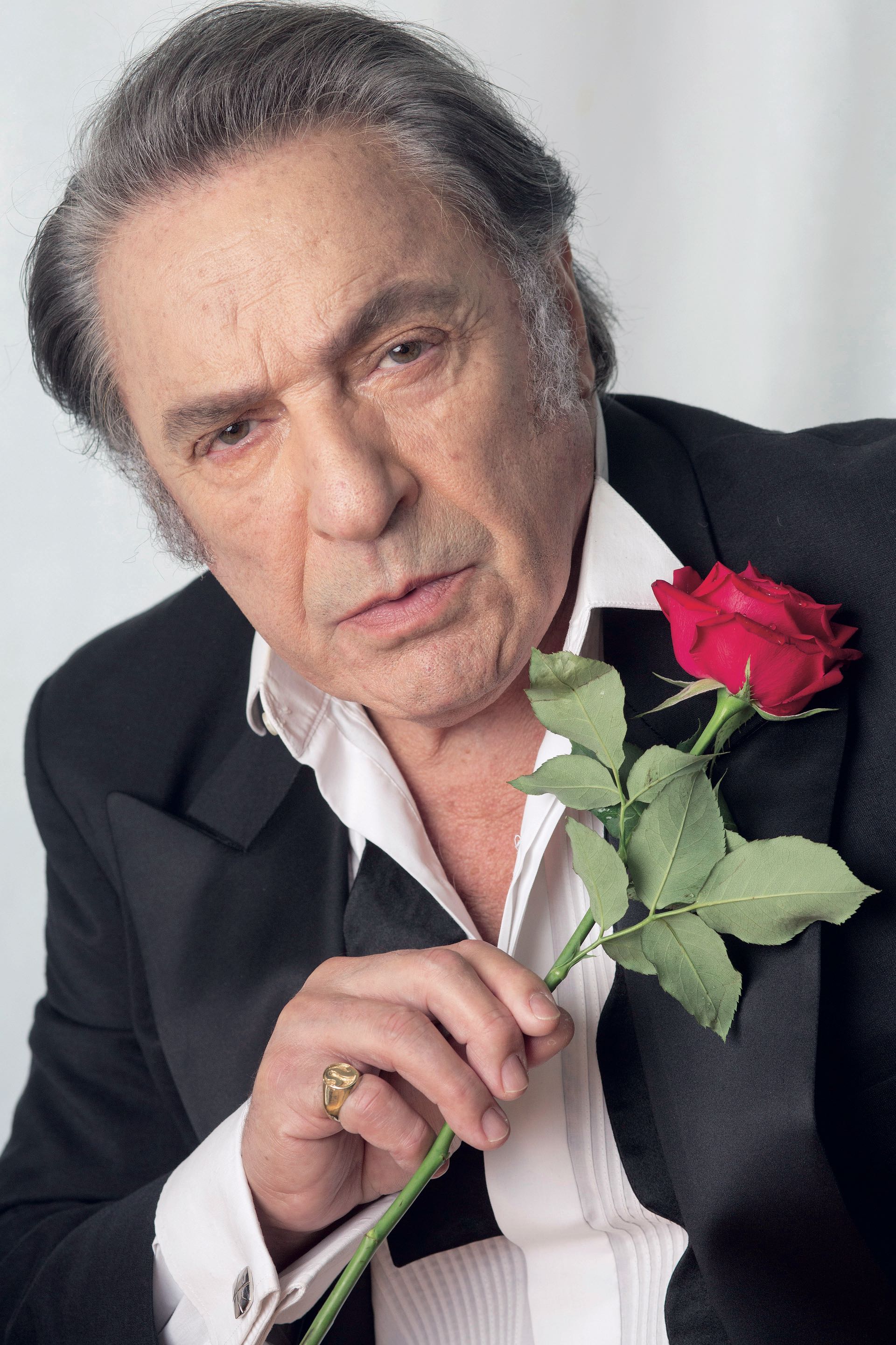 Antonio Grimau como Sandro de América. (Foto Telefé)