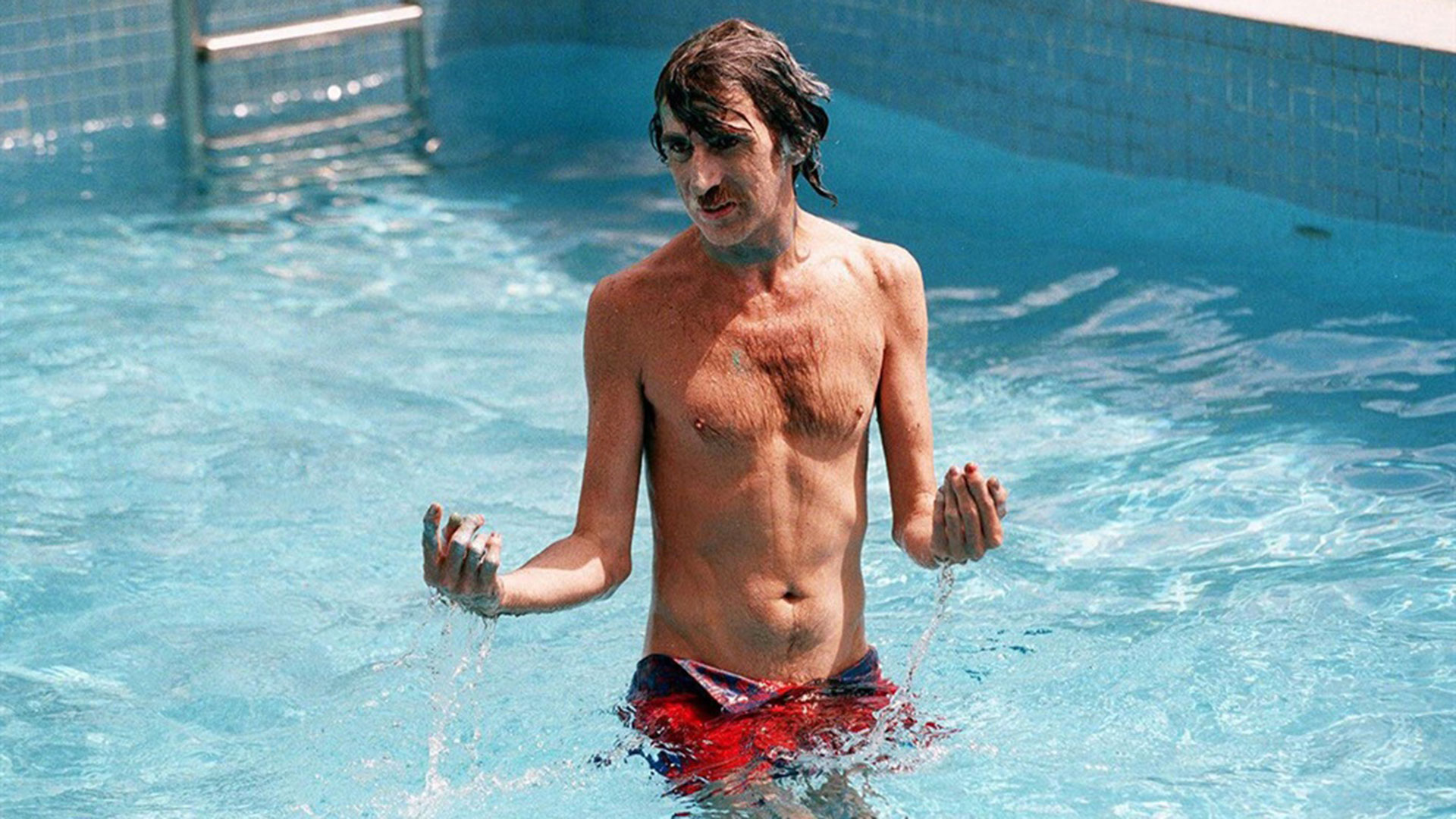 El día en que Charly García se arrojó a una pileta desde un noveno piso