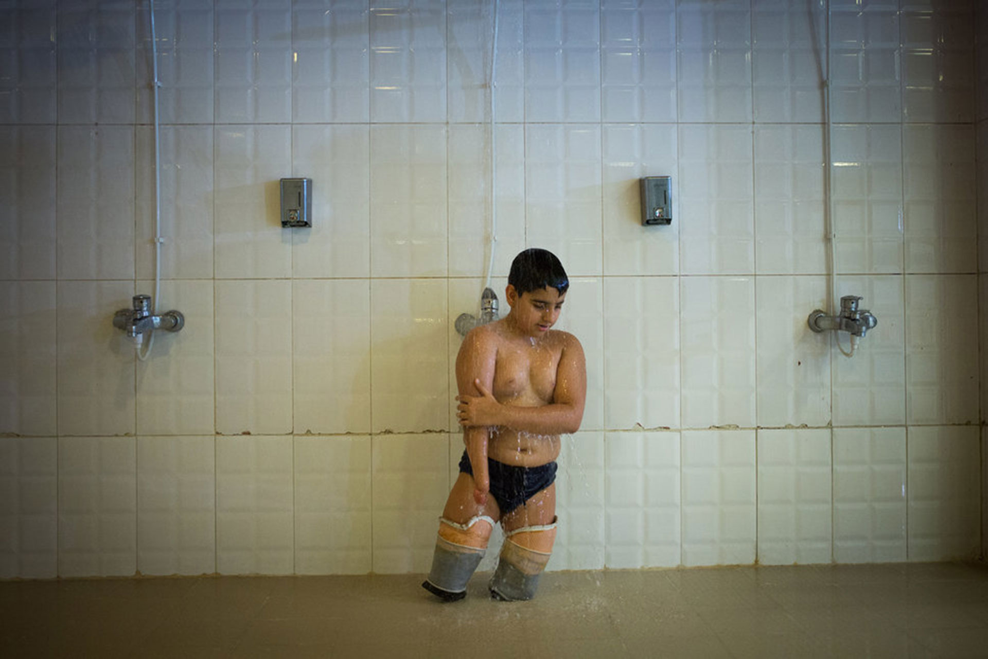 Competencia “Profesional” – Categoría “Deportes”: campeonatos de Natación para Niños Discapacitados en la piscina para discapacitados de la provincia de Teherán, Irán. (Gentileza Sony World Photography Awards)