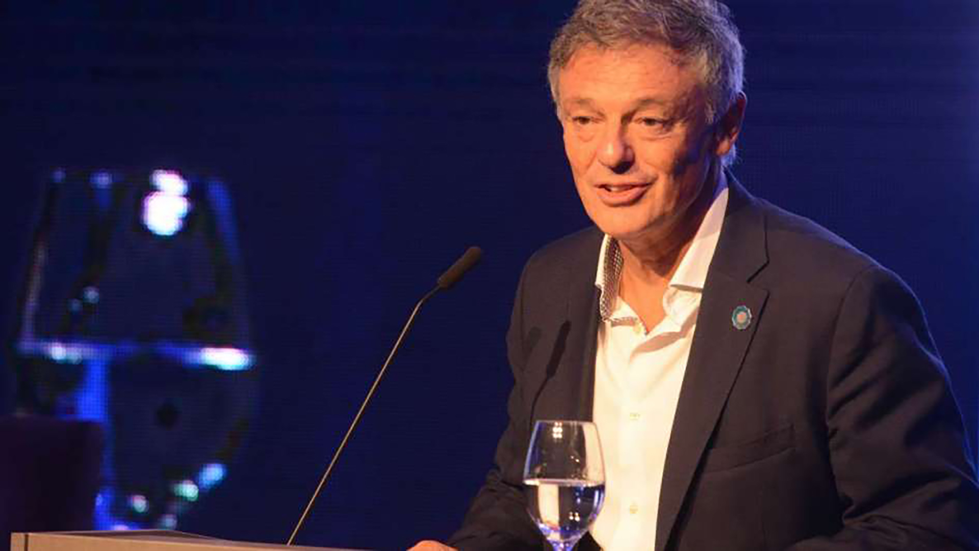 Franiscco Cabrera: ” Las tasas son altas, necesitamos un sistema financiero que baje las tasas”