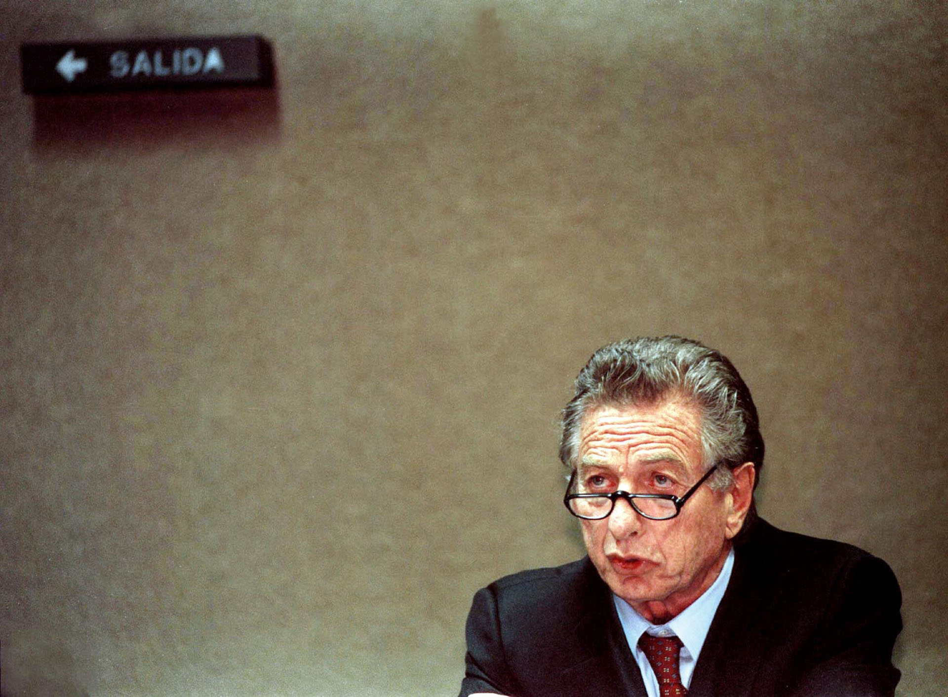 El holding de los Macri creció con el correr de los años e incursionó en diversos rubros, como el sistema de cobros, la industria alimentacia y la recolección de residuos. En 2007, SOCMA se asoció con el grupo chino Chery con el objetivo de fabricar autos en Sudamerica (NA)
