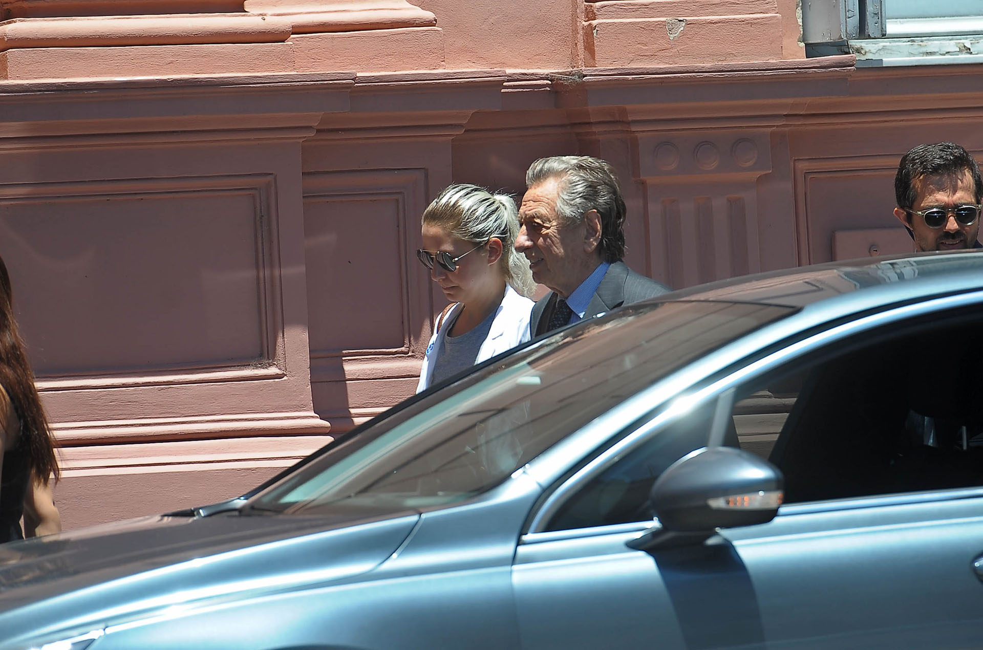 Franco Macri se casó dos veces, en ambos casos con argentinas. En 1958 contrajo matrimonio con Alicia Blanco Villegas, de quien se divorció en 1980. Dos años después se celebró la boda con Cristina Greffier, con quien estuvo casado hasta 1986 (Télam)