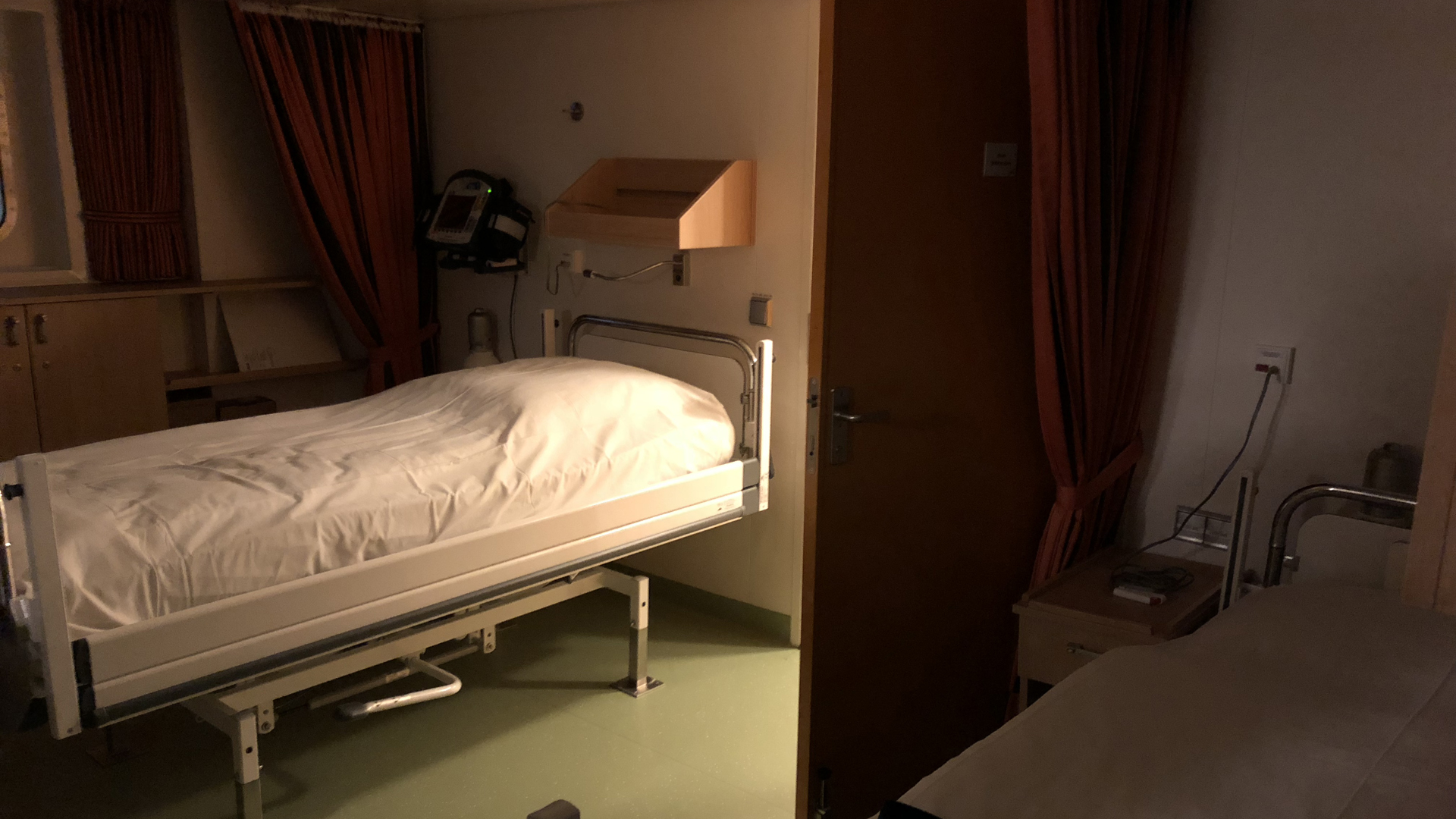 La sala de internación es tan completa como la de una clínica (V.I.)