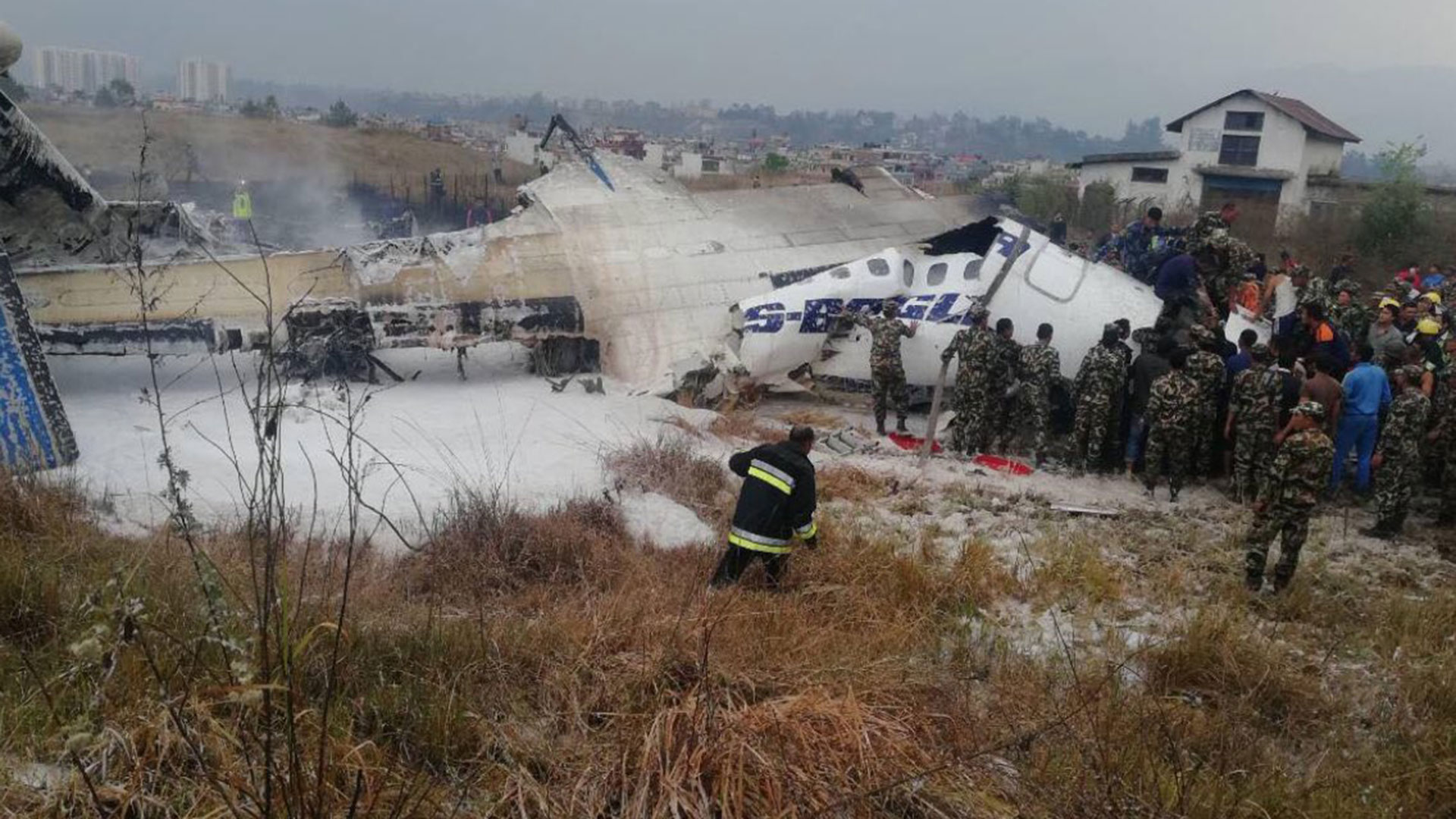 Usuarios de redes sociales compartieron las primeras imágenes de la tragedia