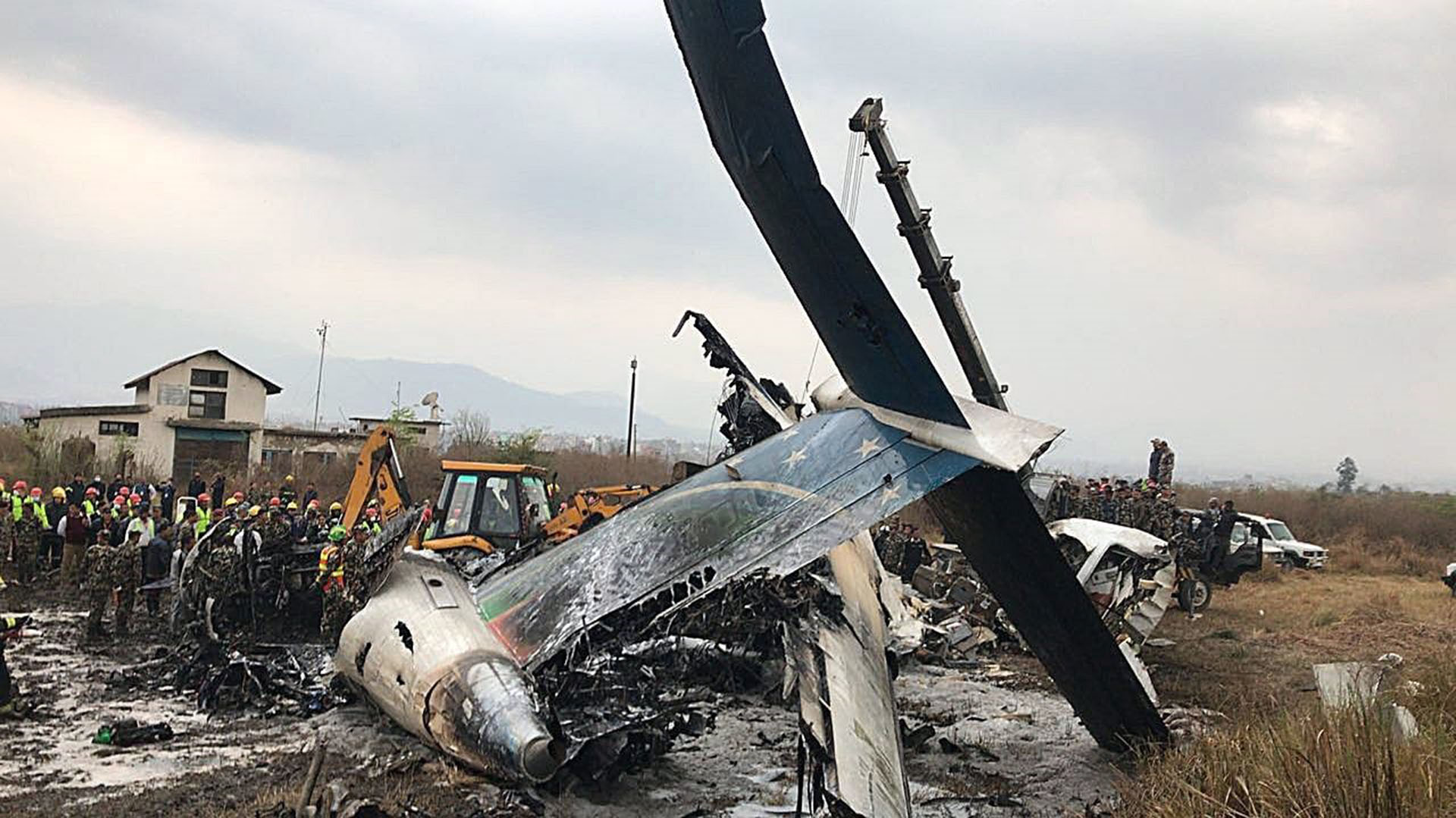 El timón de cola del aparato quedó desprendido del resto del fuselaje