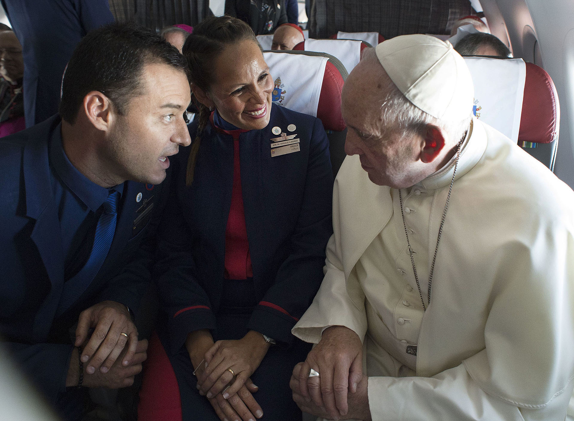 18 de enero de 2018: el papa Francisco casó a dos tripulantes de cabina en pleno vuelo hacia Iquique. Paula Podest y Carlos Ciuffardi se convirtieron en los primeros en ser unidos por el Sumo Pontífice a bordo de un avión