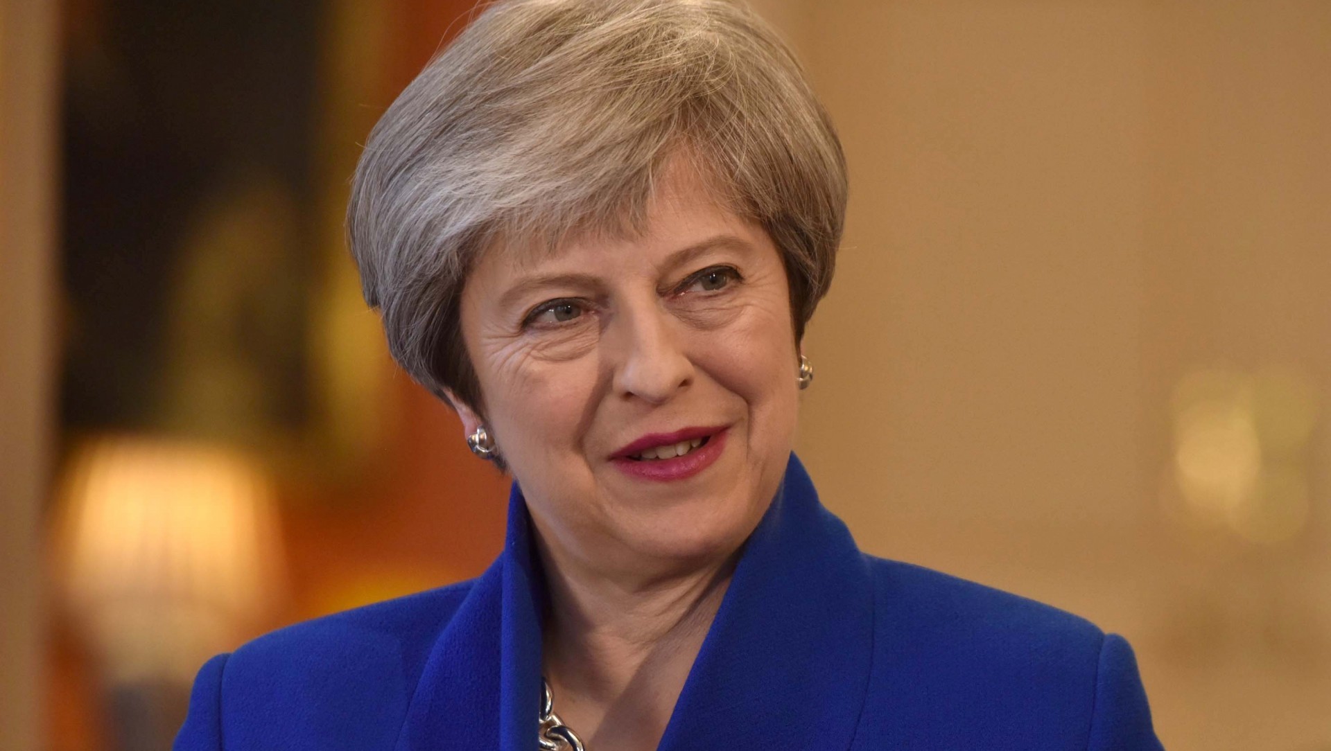 Theresa May anunció que ningún miembro de la familia real asistirá al Mundial de Rusia