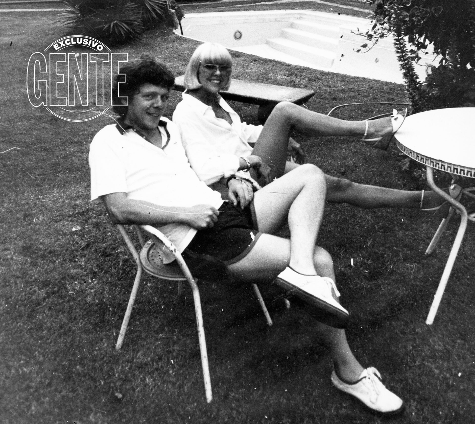 Fueron pareja en la pantalla y la vida real. En su casa en diciembre de 1981 (Foto archivo GENTE)