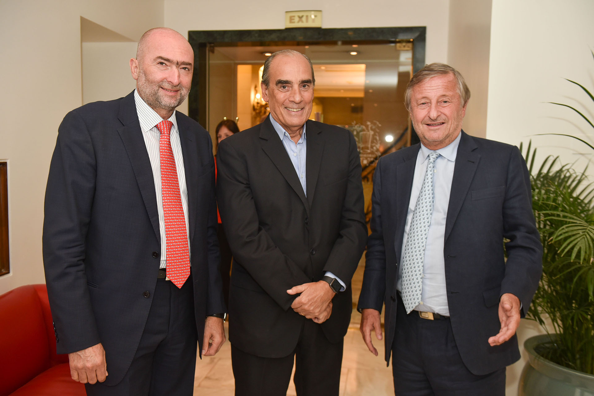 El empresario Gustavo Cinosi, Guillermo Francos (presidente del banco digital Wanap) y Cristiano Rattazzi