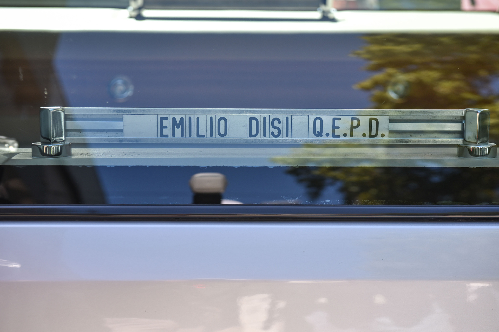 Una de las imágenes del último adiós a Emilio Disi (Guille Llamos)