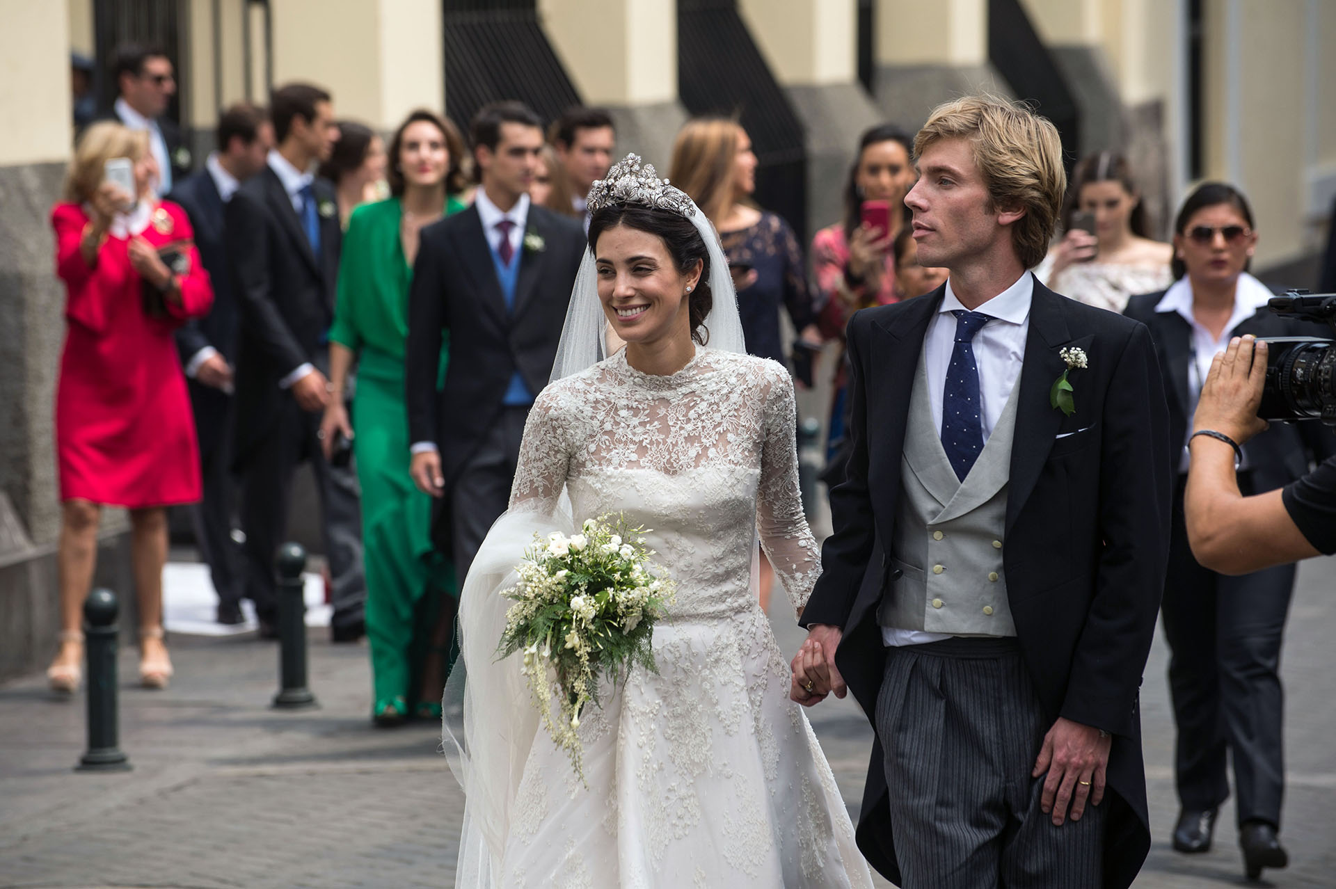 La ex modelo Alessandra de Osma y el príncipe Christian de Hannover – hijo de Chantal Hochuli y Ernest de Hanover, celebraron su boda religiosa en Lima (AFP)