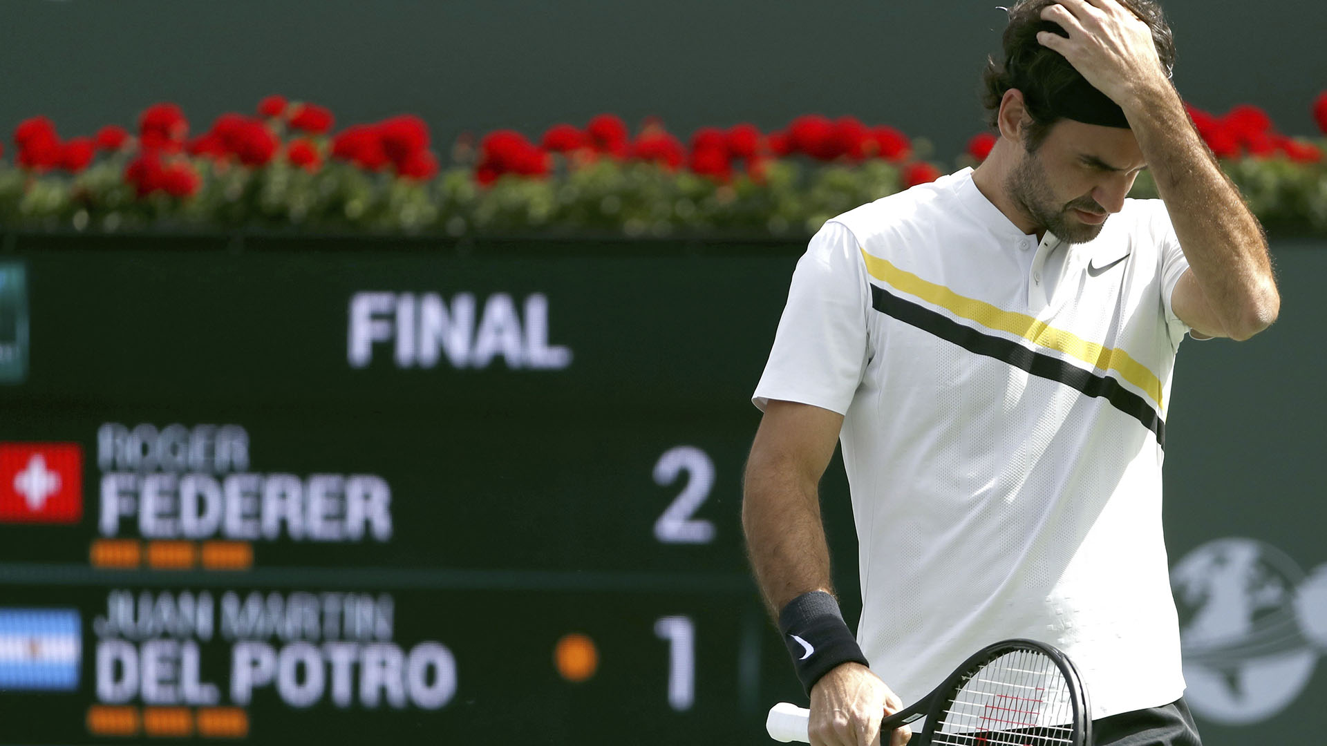 Roger Federer perdió su primer partido del año (EFE)