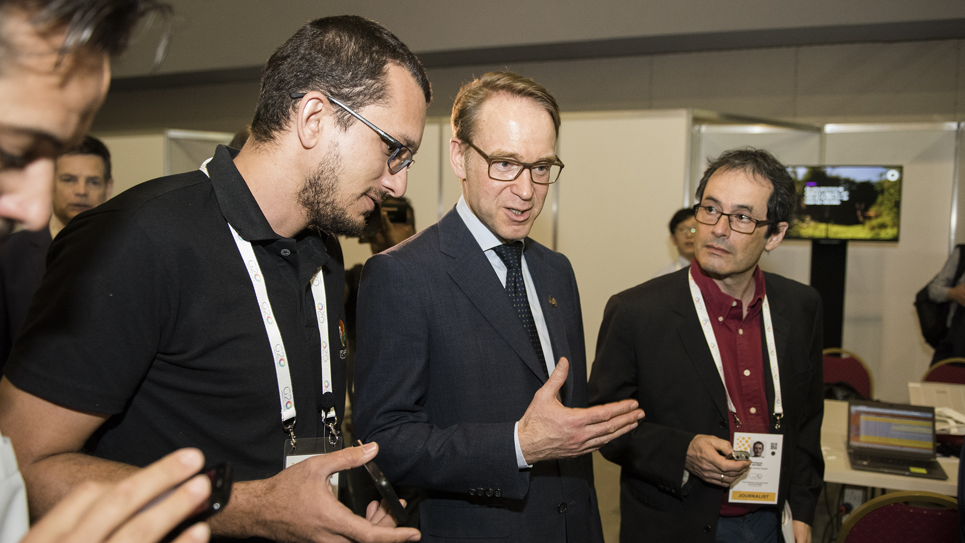 Jens Weidmann, presidente del Banco Central de Alemania, dialoga con mienbros de la prensa en marco del G20. Lunes 18 de marzo de 2018. Capital Federal, Buenos Aires, Argentina. Credito: Adrian Escandar