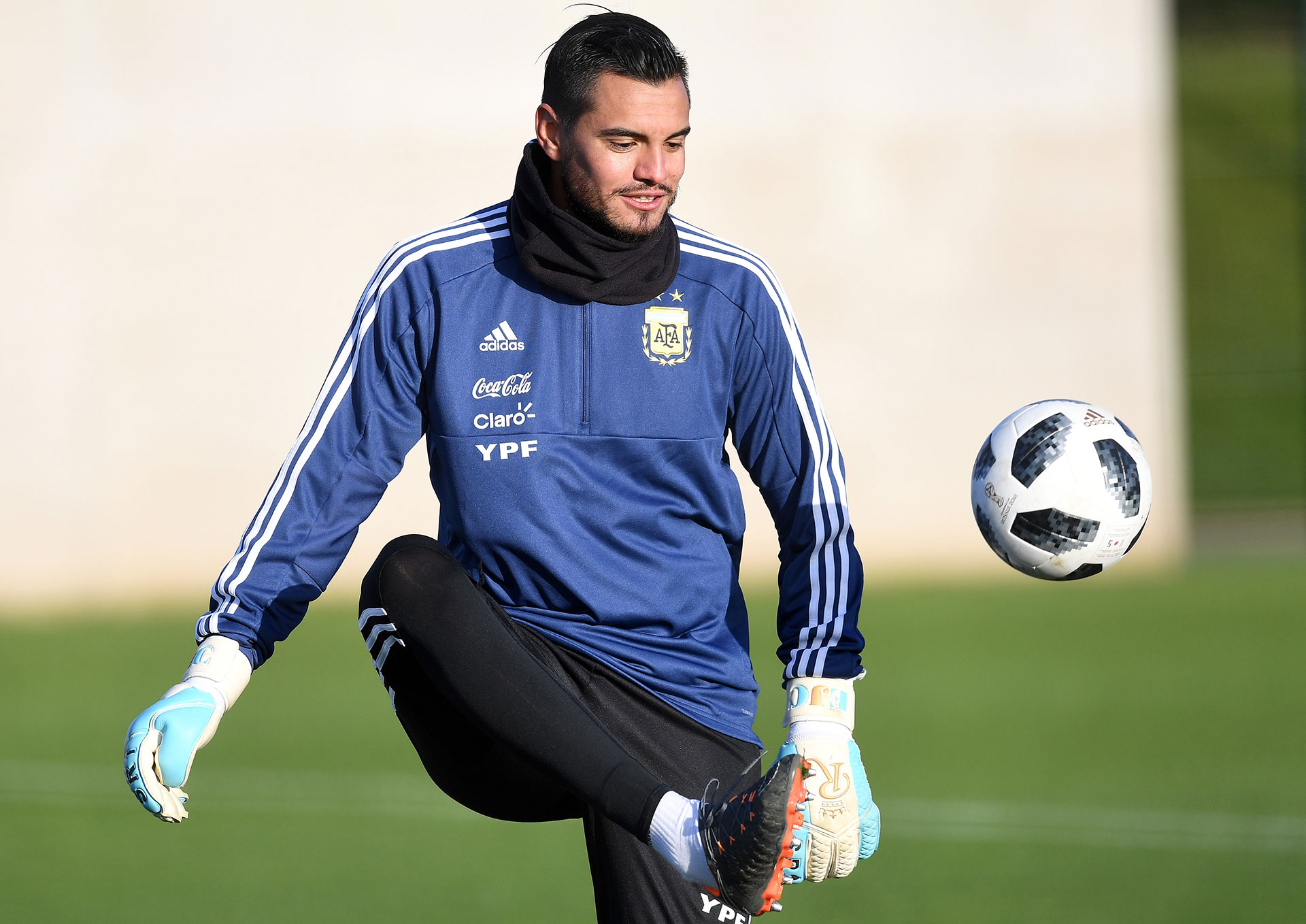 Sergio Romero, del Manchester United, fue el primero en entrenarse este lunes por la mañana