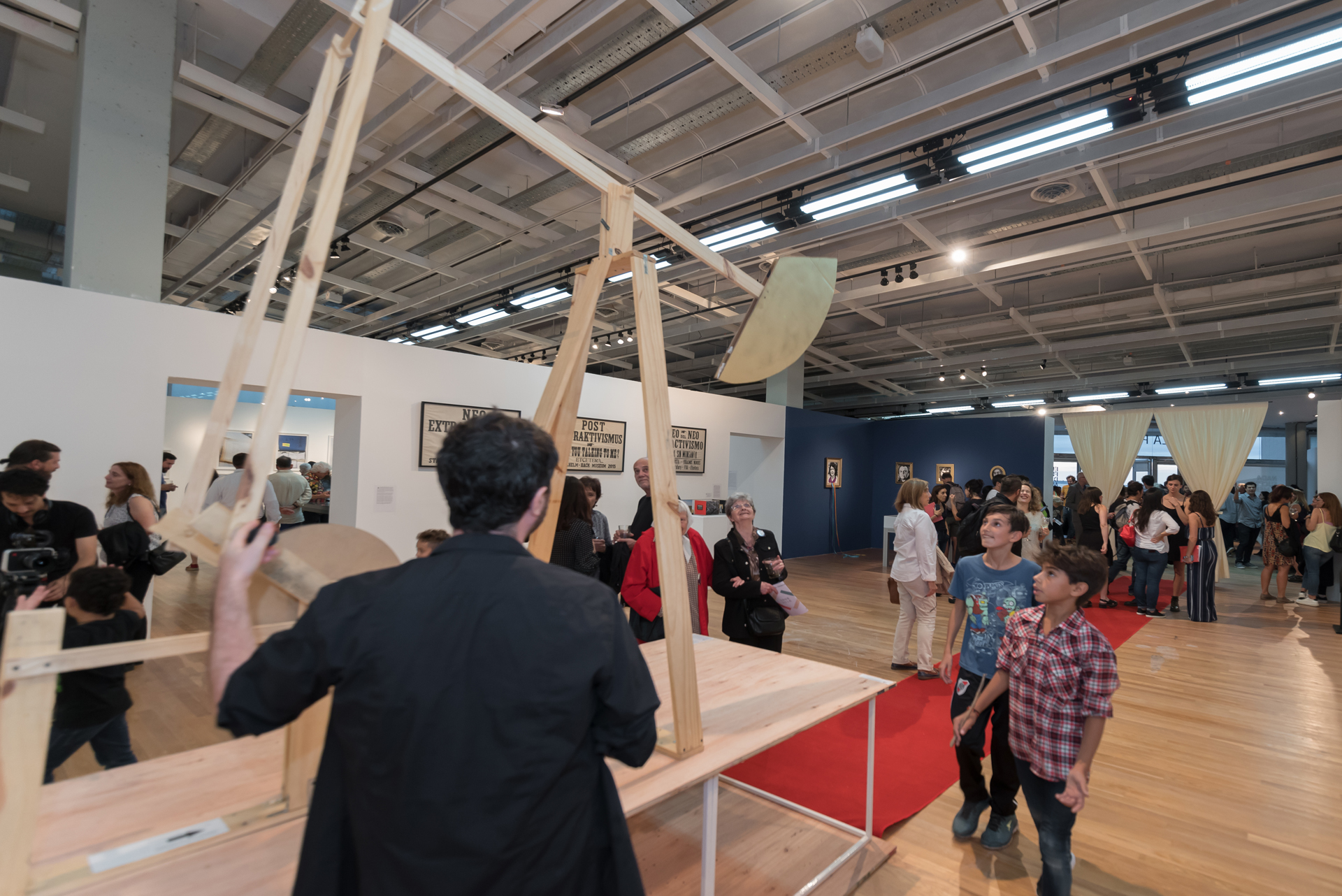Día de la inauguración de la muestra “El futuro de la memoria”