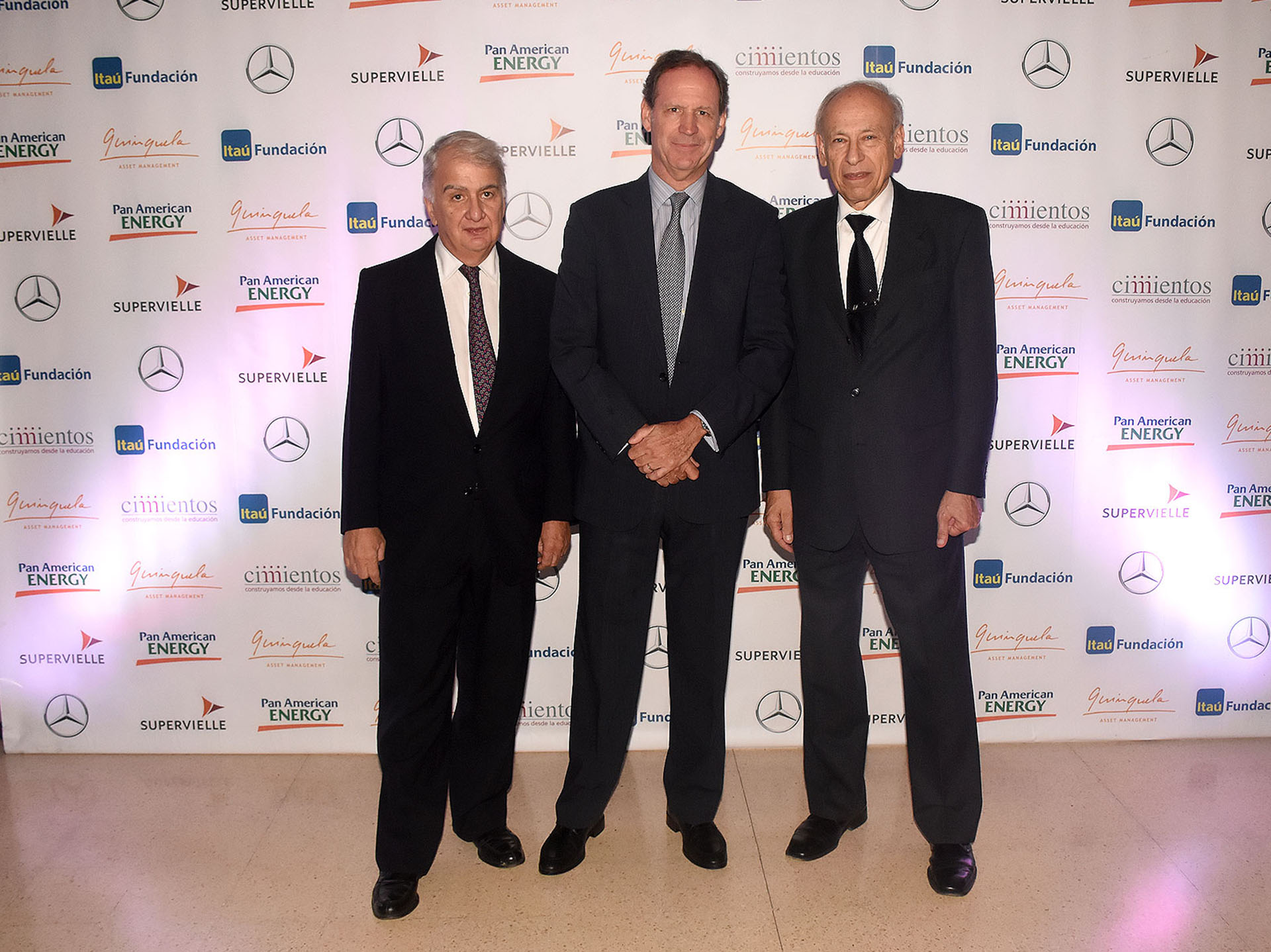 Eduardo Franck, Miguel Blaquier y el doctor Luis Ovsejevich, presidente de la Fundación Konex