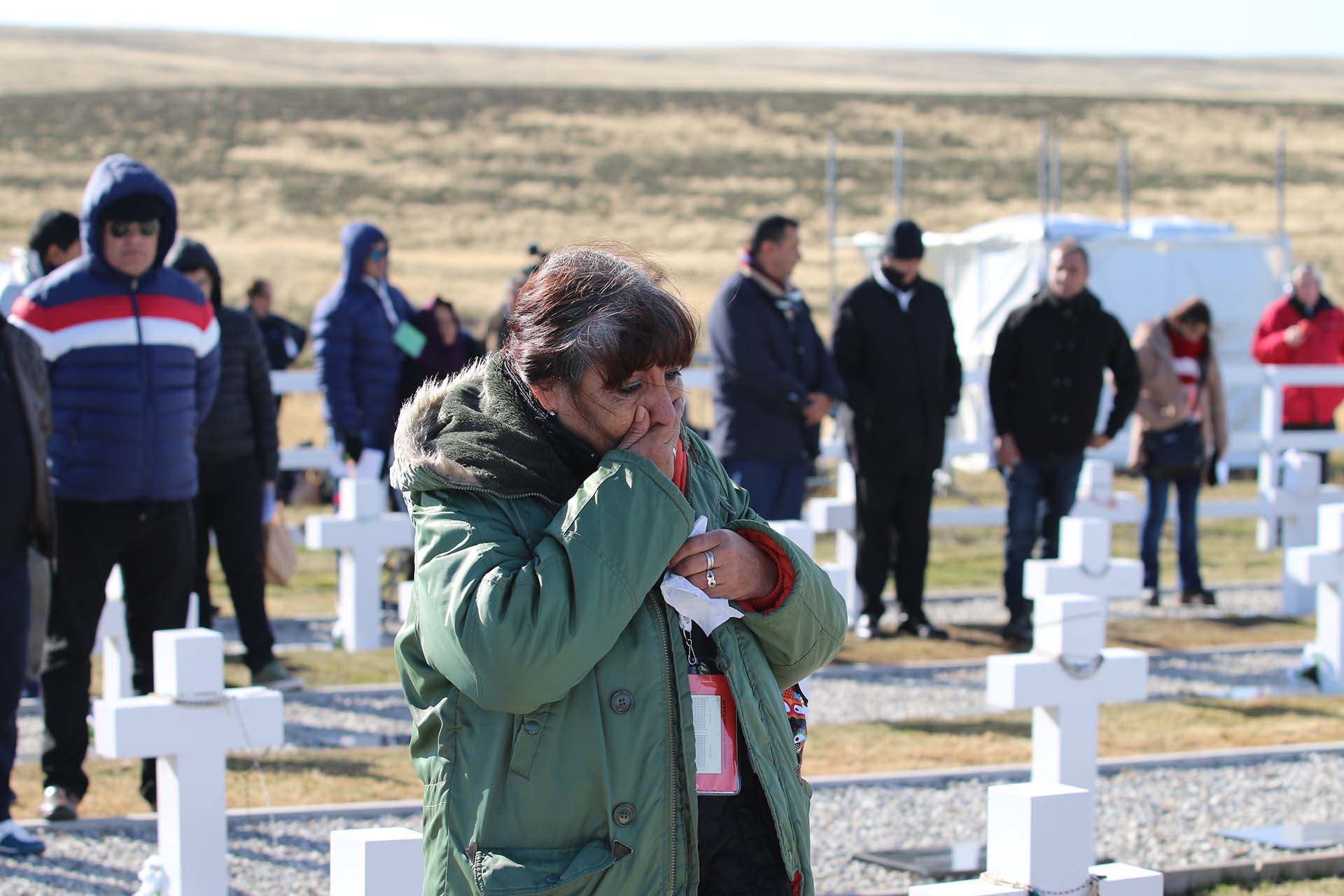 Malvinas es una herida abierta para los familiares, que a 36 años de la guerra, lloran a sus seres queridos en Darwin