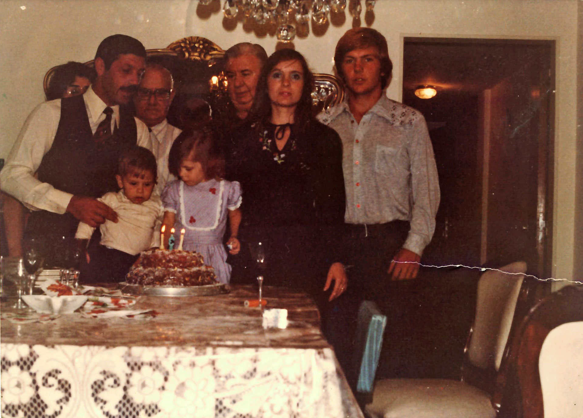 La familia en un cumpleaños, tiempo antes de la guerra