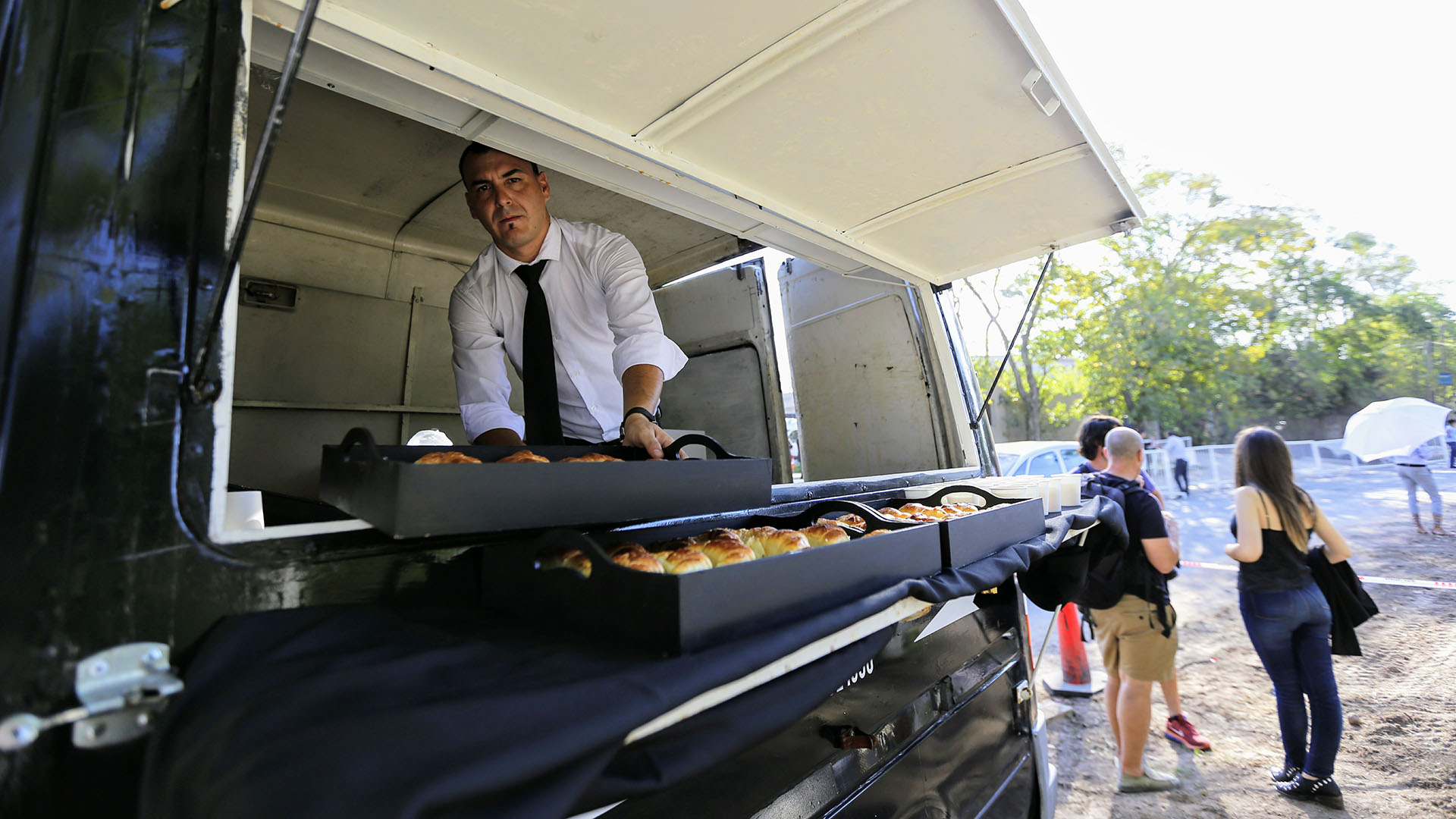 Hubo un food truck especialmente dispuesto para la atención a la prensa (Nicolás Aboaf)