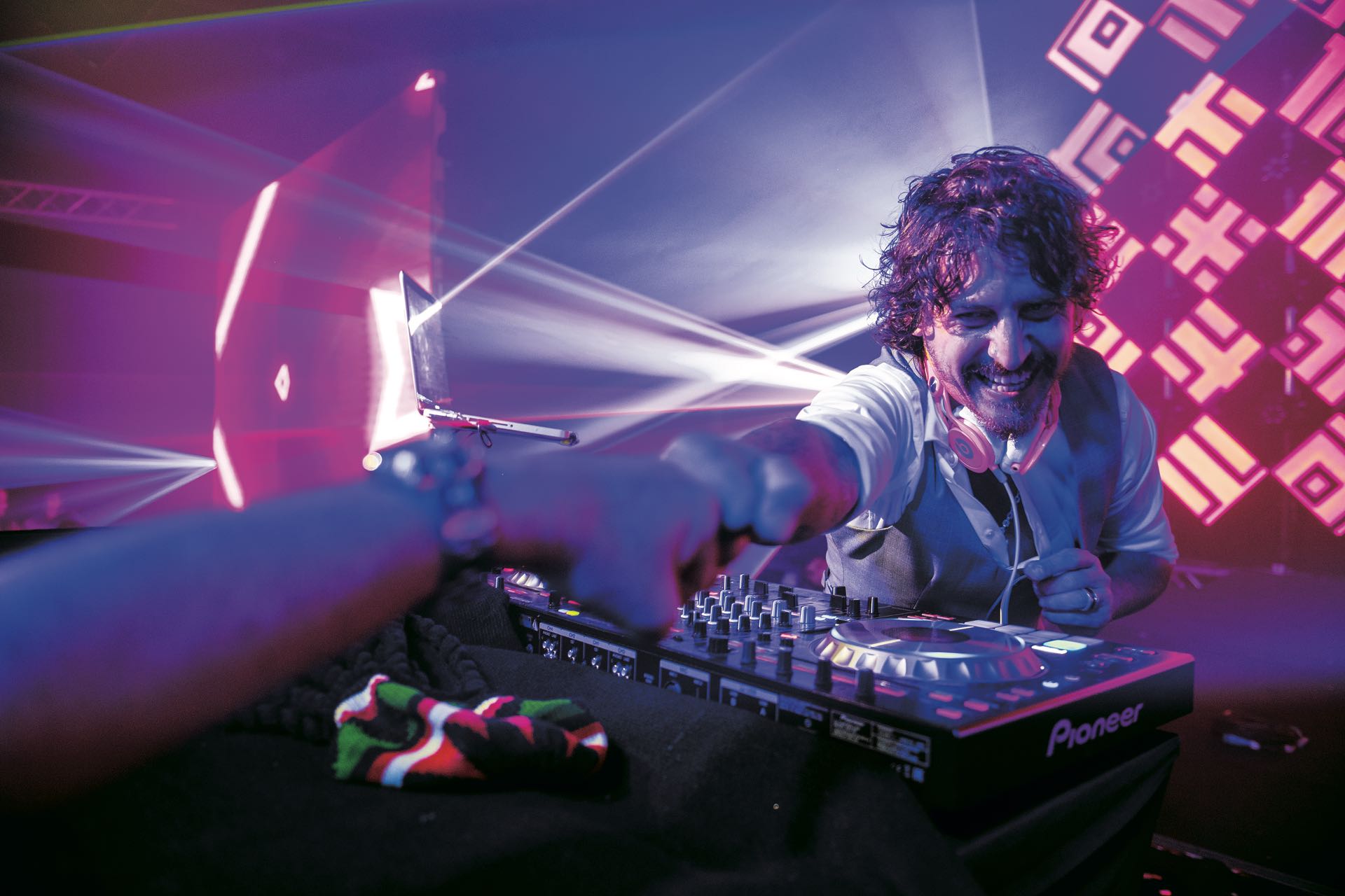 La musicalización estuvo a cargo de Mariano Legui, de Dixi DJS, amigo de la familia.