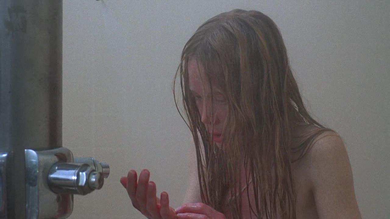 La cinta dio lugar a una secuela, Carrie 2: La Ira, un “remake” para televisión realizado en 2002, además de una nueva versión para cines que se estrenó en 2013