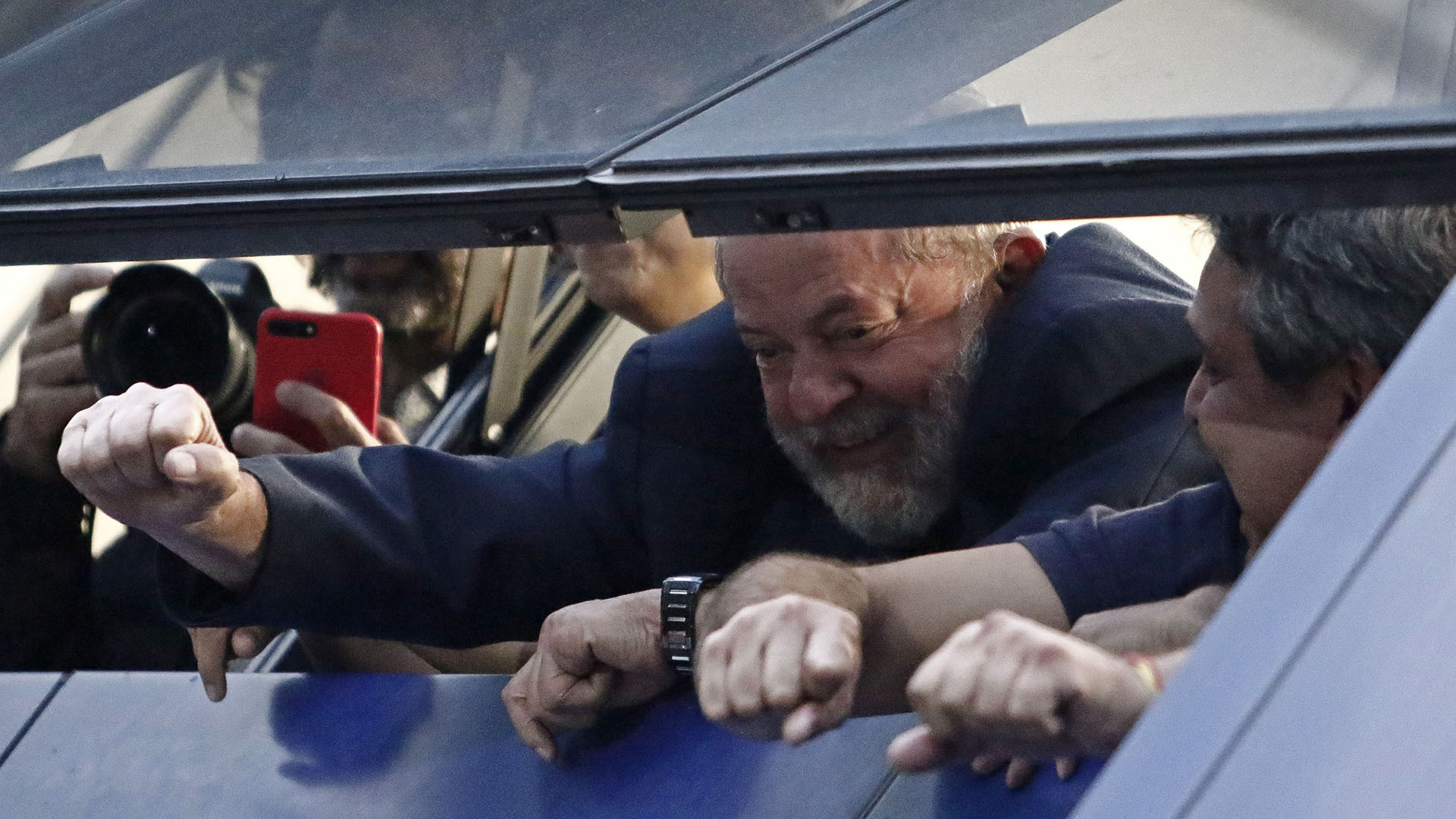 6 de abril. Lula pasó más de 48 horas refugiado en la sede del sindicato que presidió durante la década de 1970 mientras sus abogados negociaban con la policía las condiciones de su entrega (AFP)