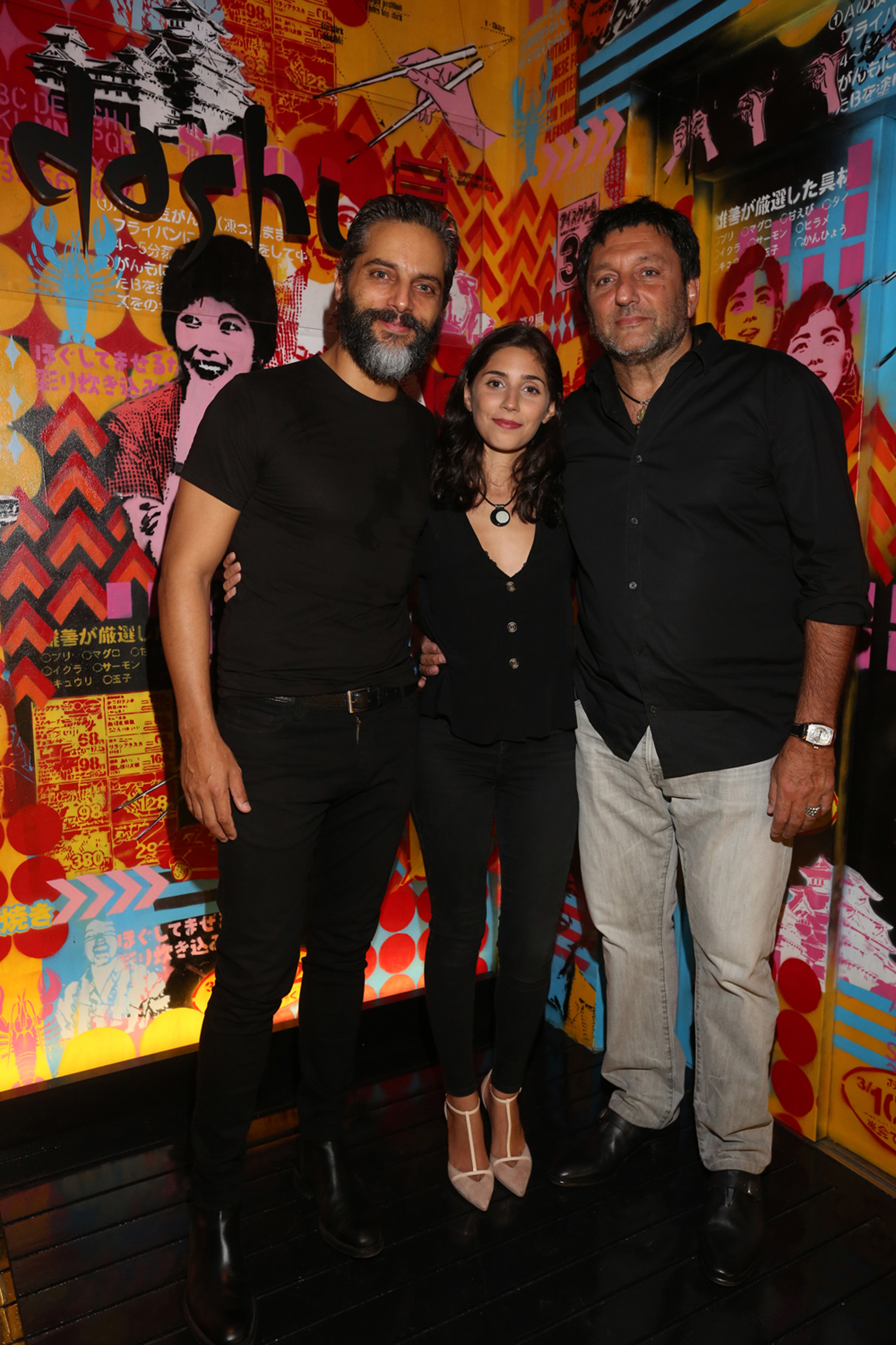 Joaquín Furriel junto a Zoe y Gabriel Hochbaum