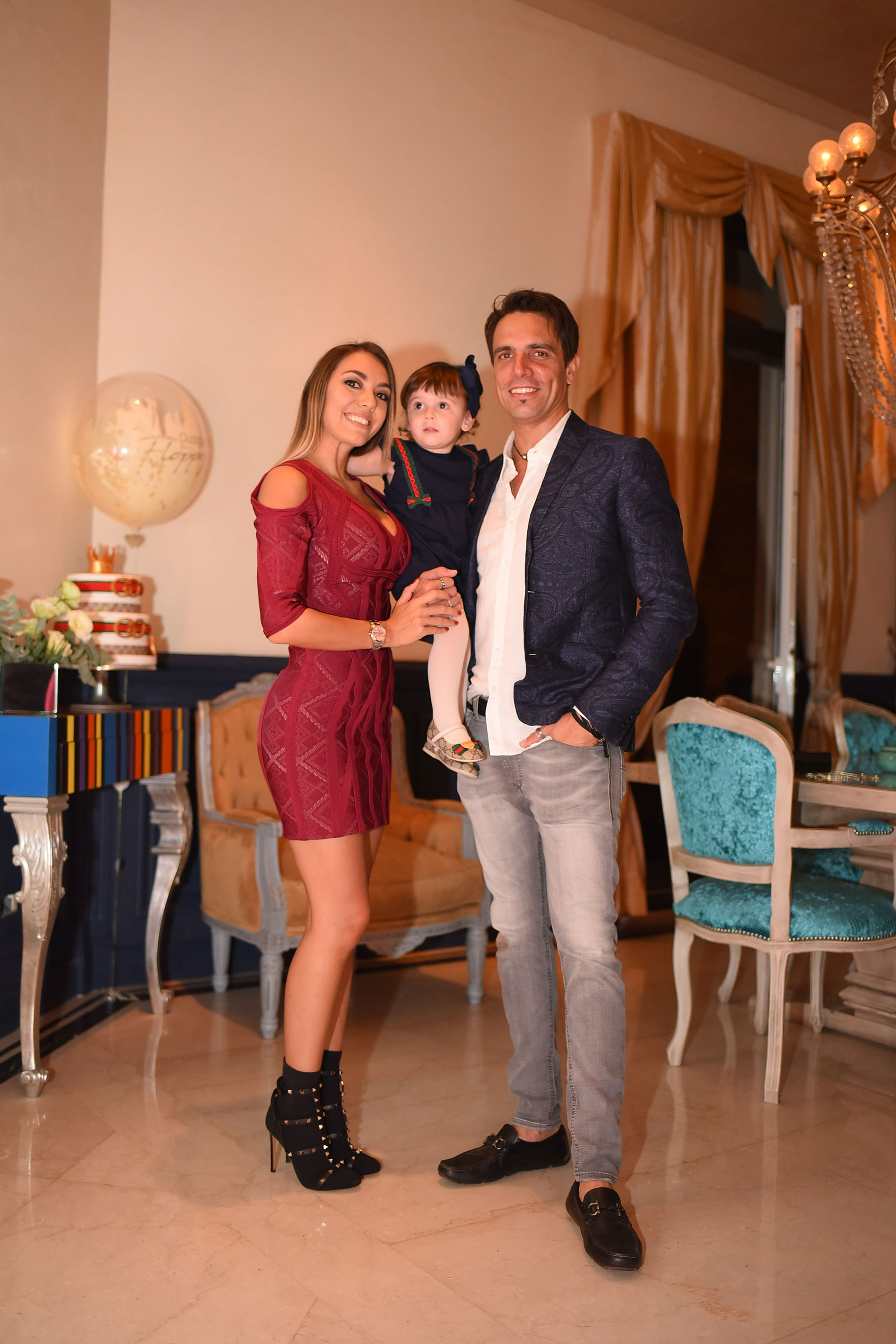 Floppy, Moorea y Rodrigo: familia feliz.