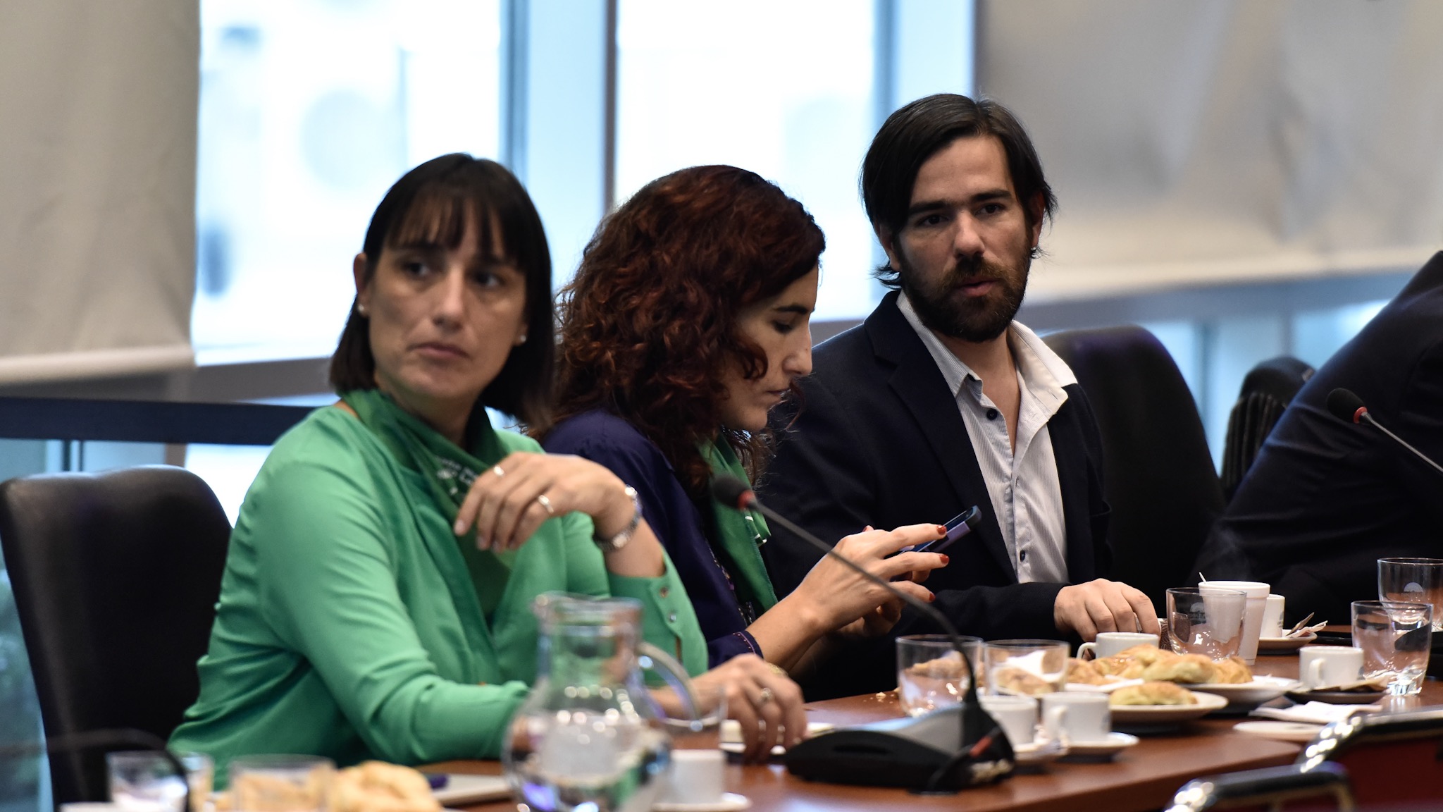 Nicolás del Caño junto a Romina del Pla
