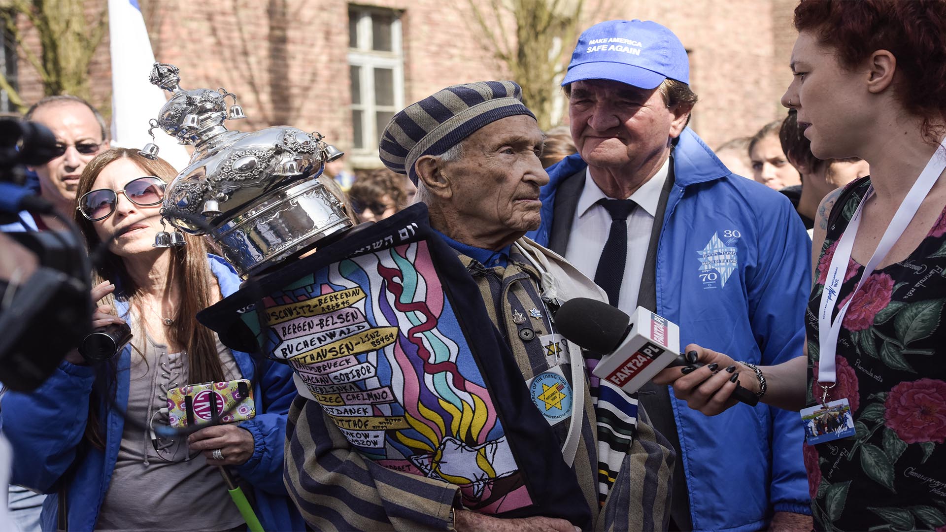 Sobrevivientes de Auschwitz encabezaron la Marcha de la vida (Foto: Victoria Bornaz)