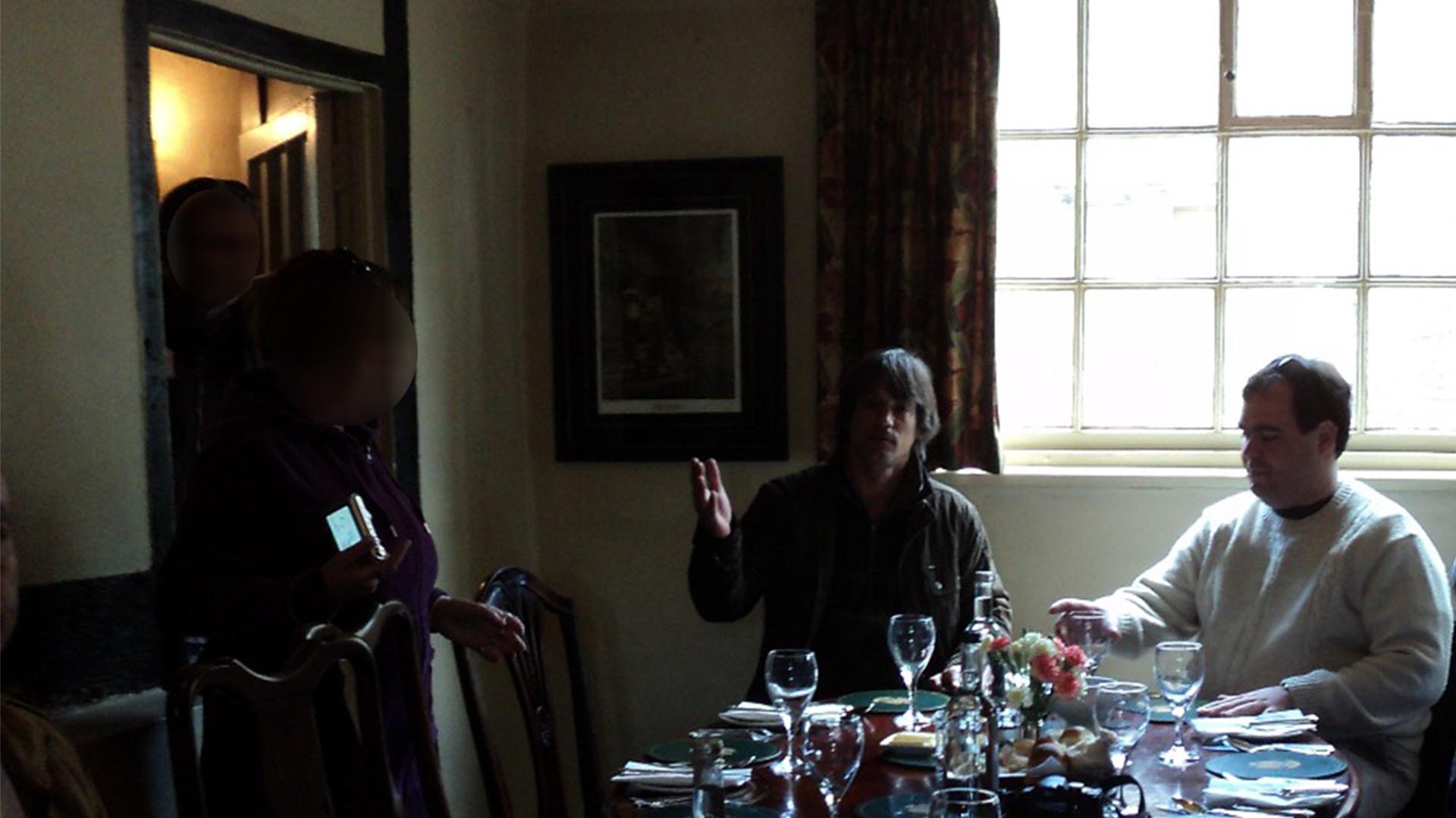 Blaksley y Alejandro Carozzino: almuerzo en Escocia, 2012.