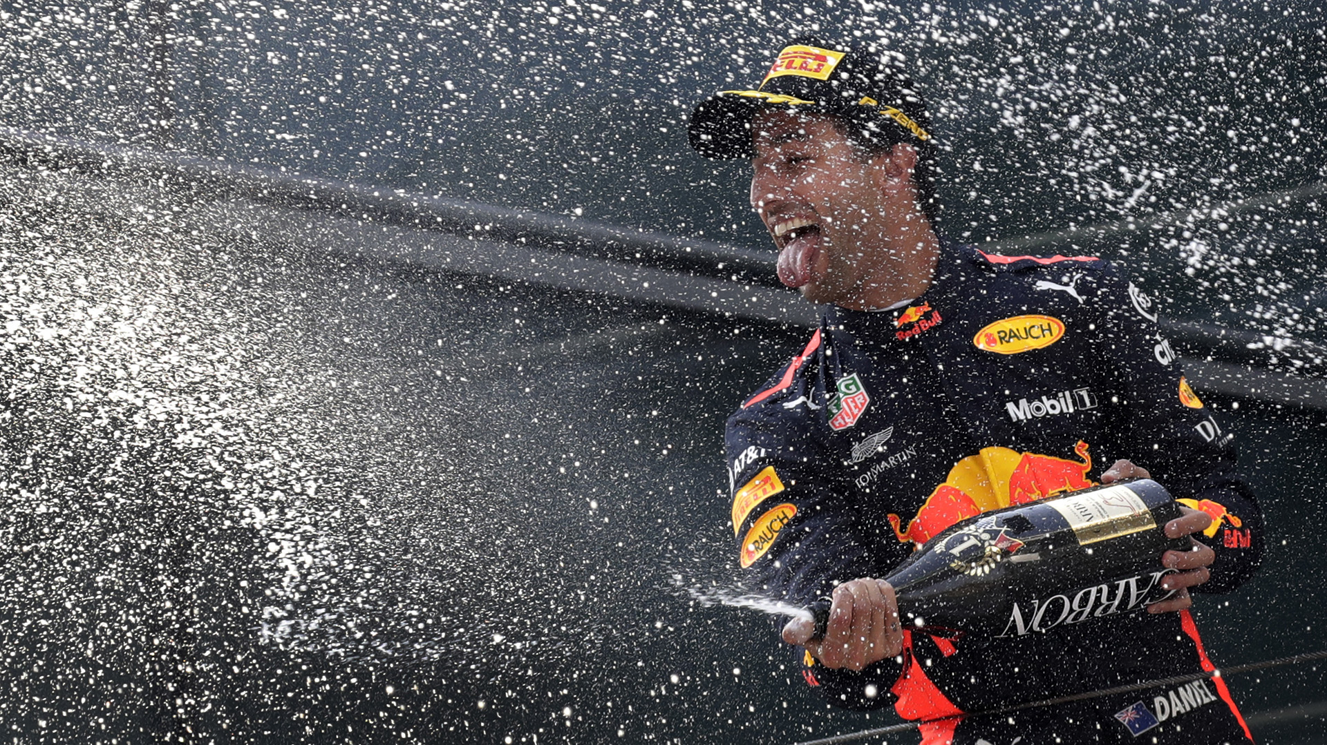 Daniel Ricciardo (Renault), USD 22,554 millones