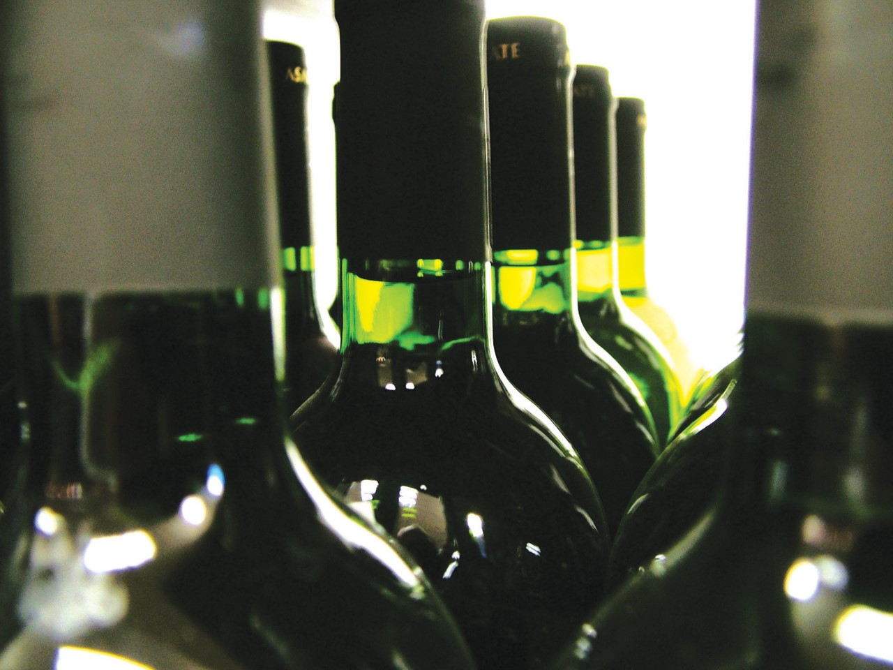 Vinexpo es una feria profesional en la que participan más de 1800 bodegas procedentes de todo el mundo